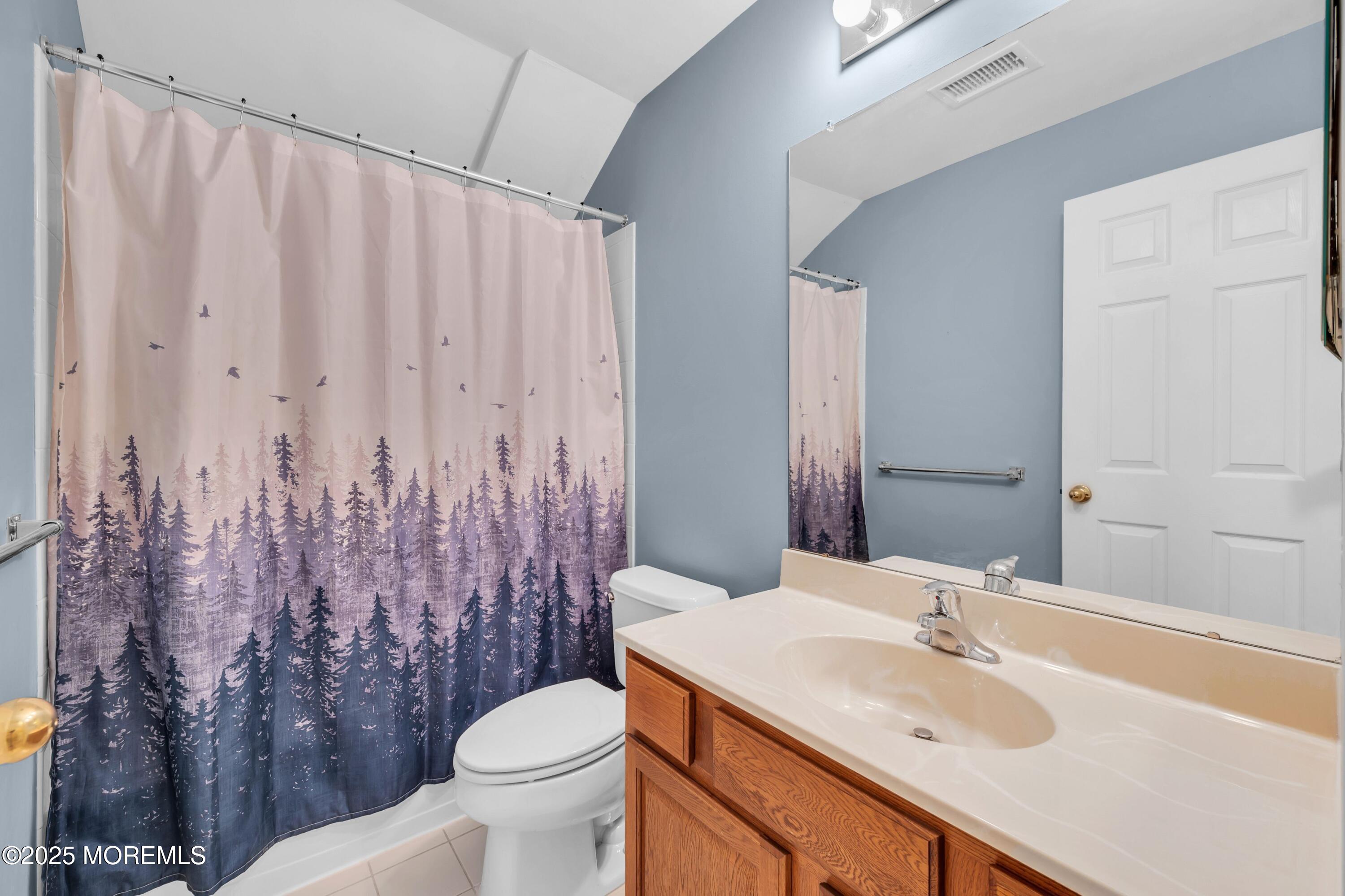 5 Trumbull Court, Jackson, NJ, 08527 image 32