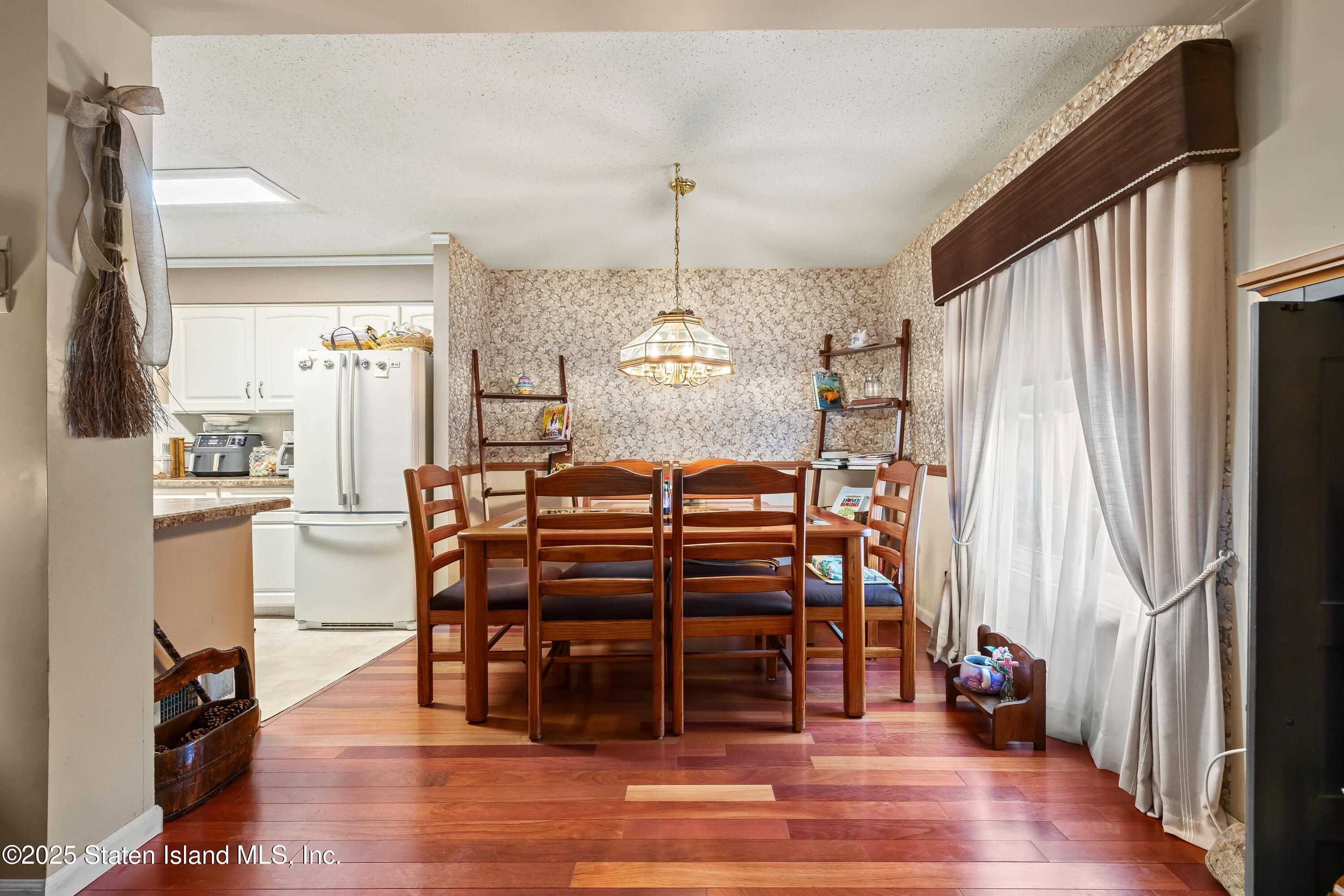 614 Ilyssa Way, Staten Island, NY, 10312 image 16