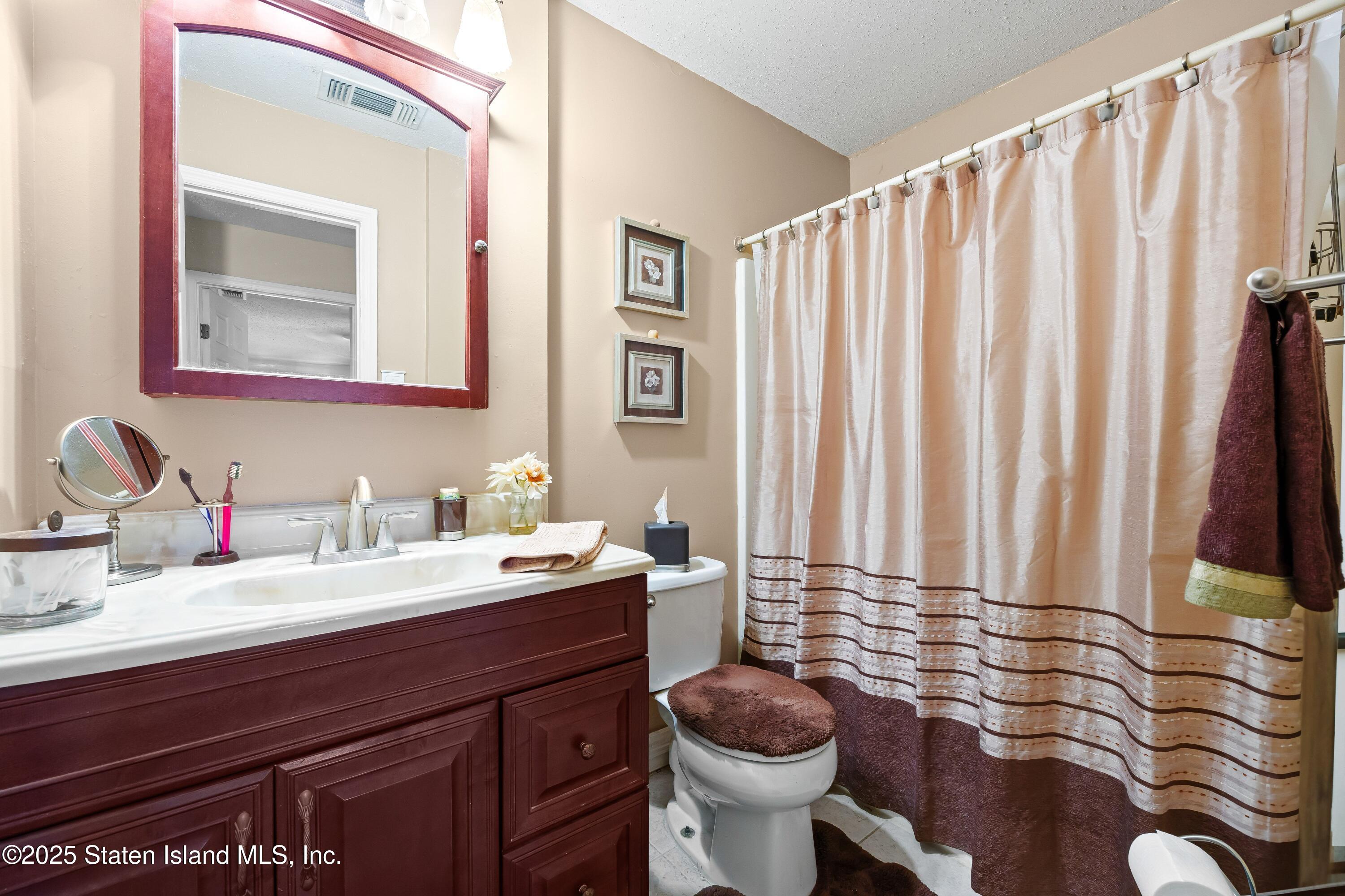 614 Ilyssa Way, Staten Island, NY, 10312 image 21