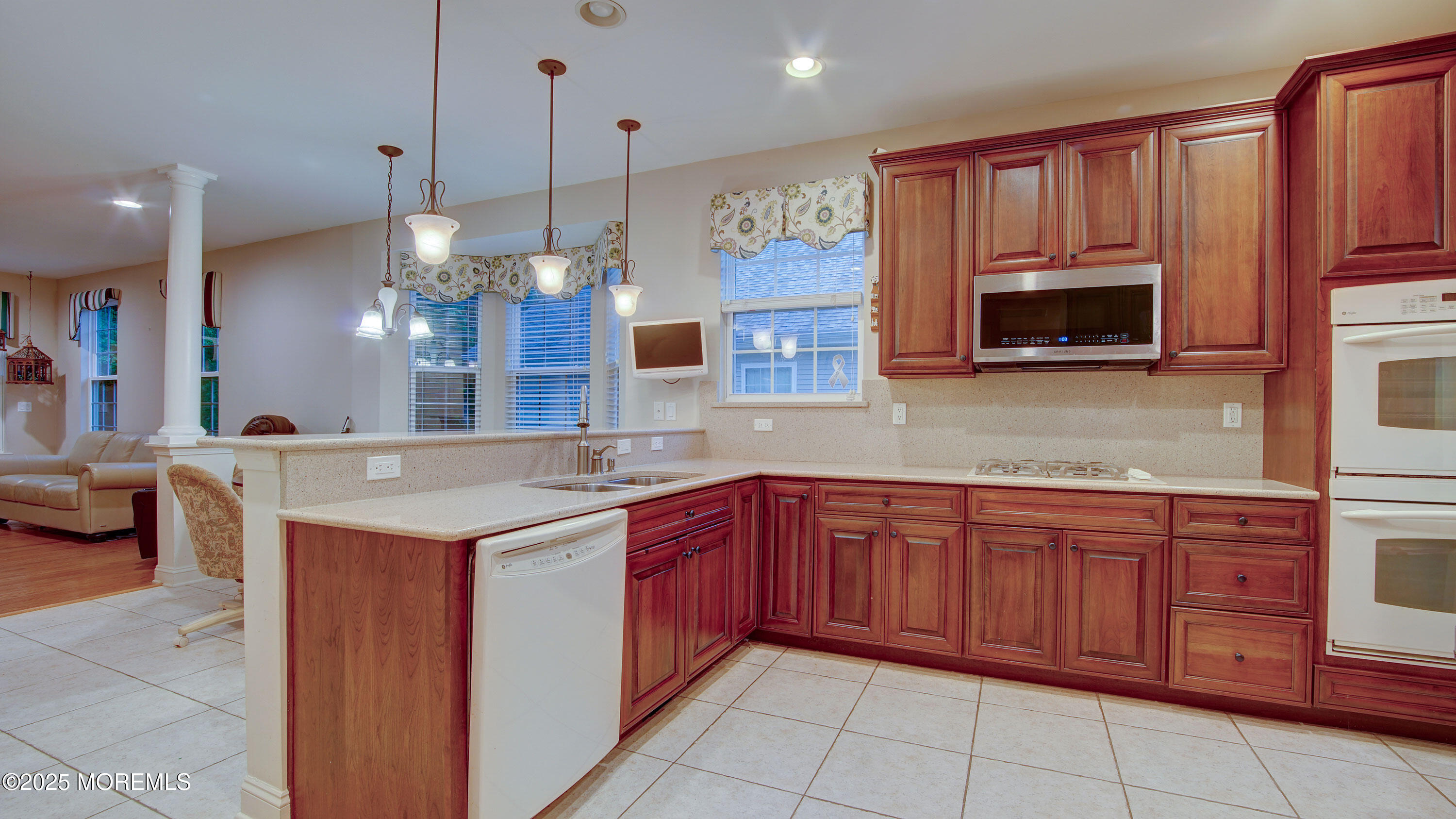 49 Wintergreen Drive, Manalapan, NJ, 07726 image 9
