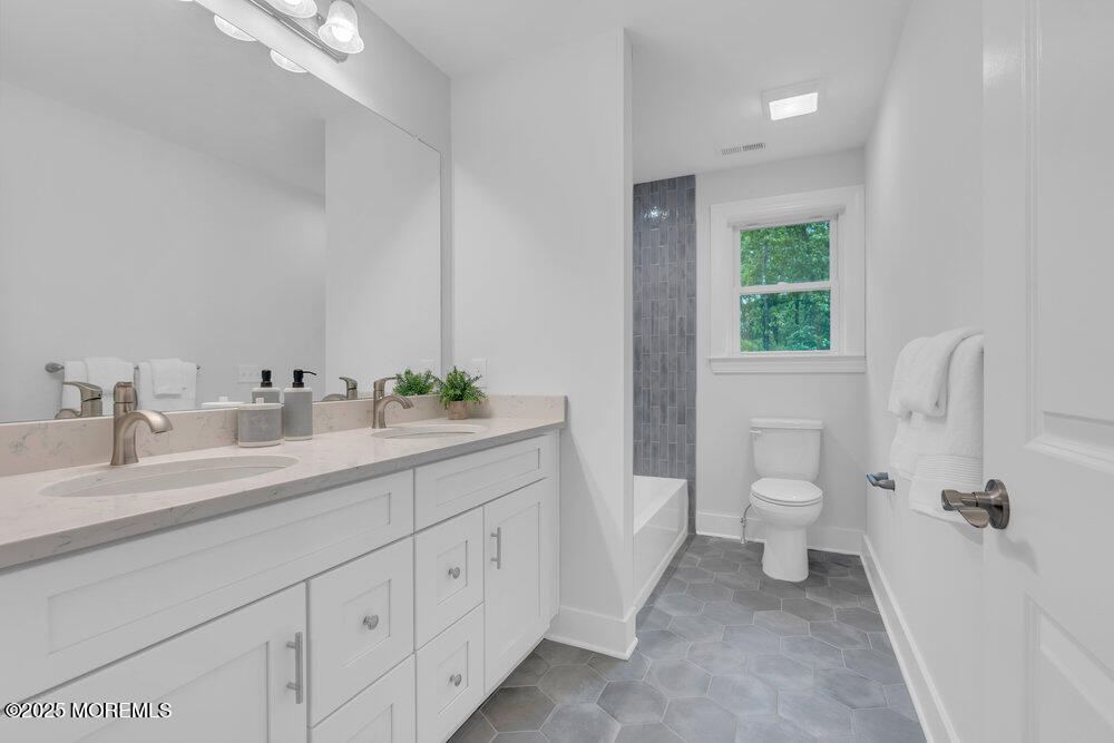 867 Woodbury Drive, Jackson, NJ, 08527 image 31