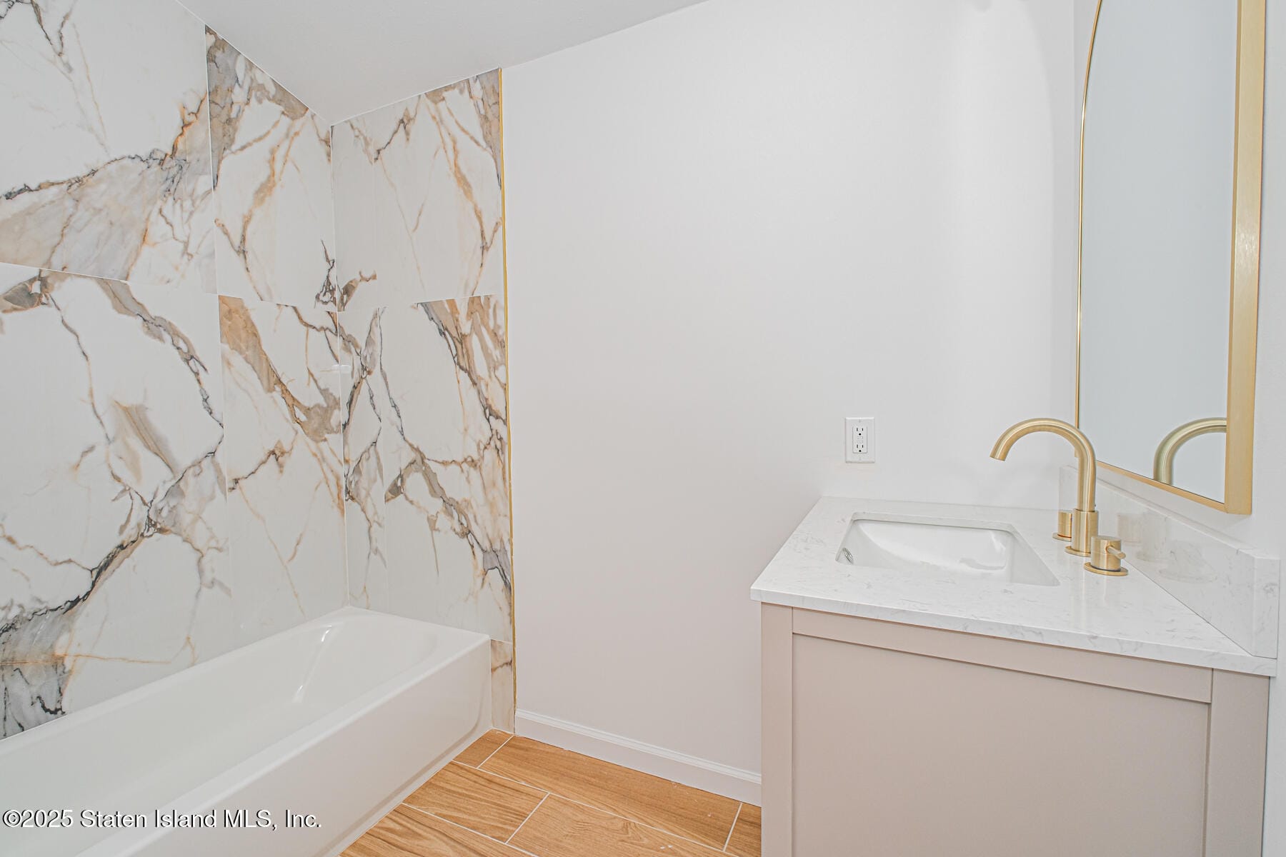 22 Greenfield Court, Staten Island, NY, 10304 image 7