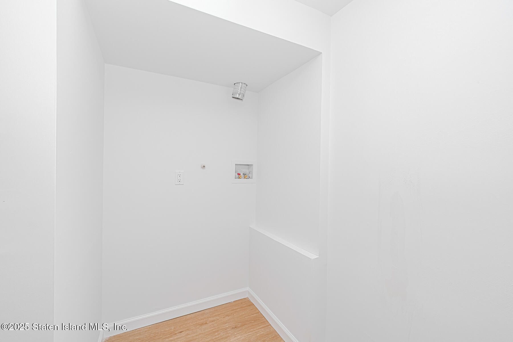 22 Greenfield Court, Staten Island, NY, 10304 image 17