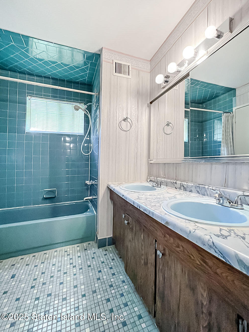 61 Stone Lane, Staten Island, NY, 10314 image 16
