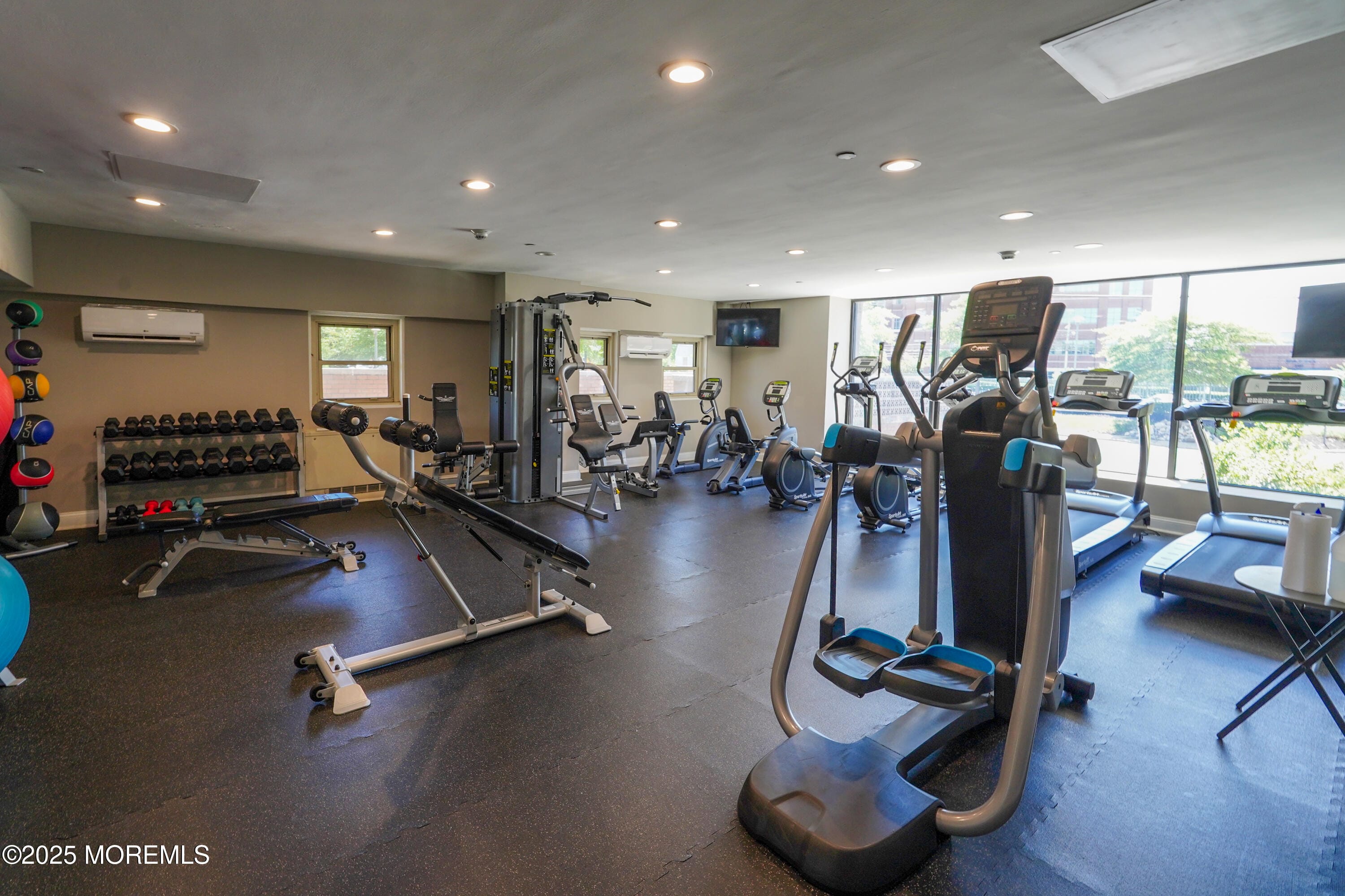 28 Riverside Avenue 2G, Red Bank, NJ, 07701 image 25
