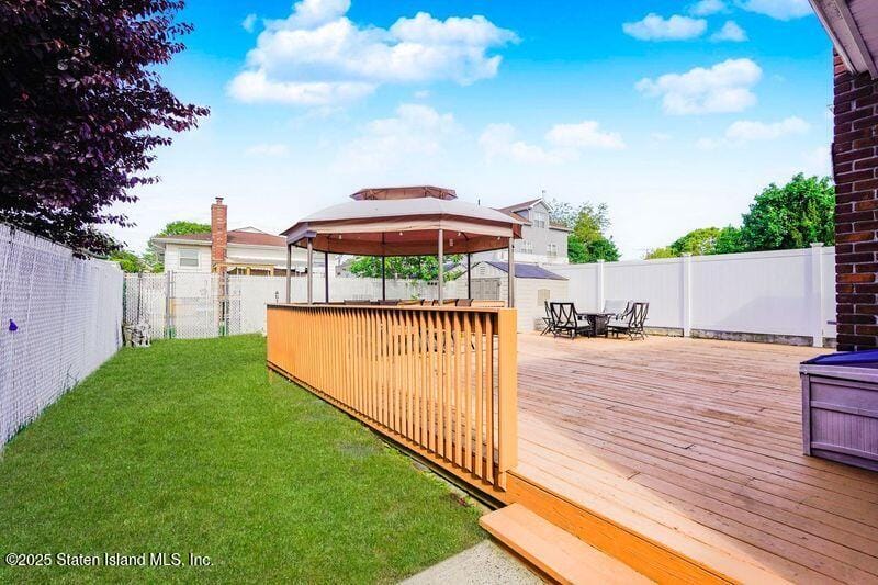 229 Mallory Avenue, Staten Island, NY, 10305 image 33