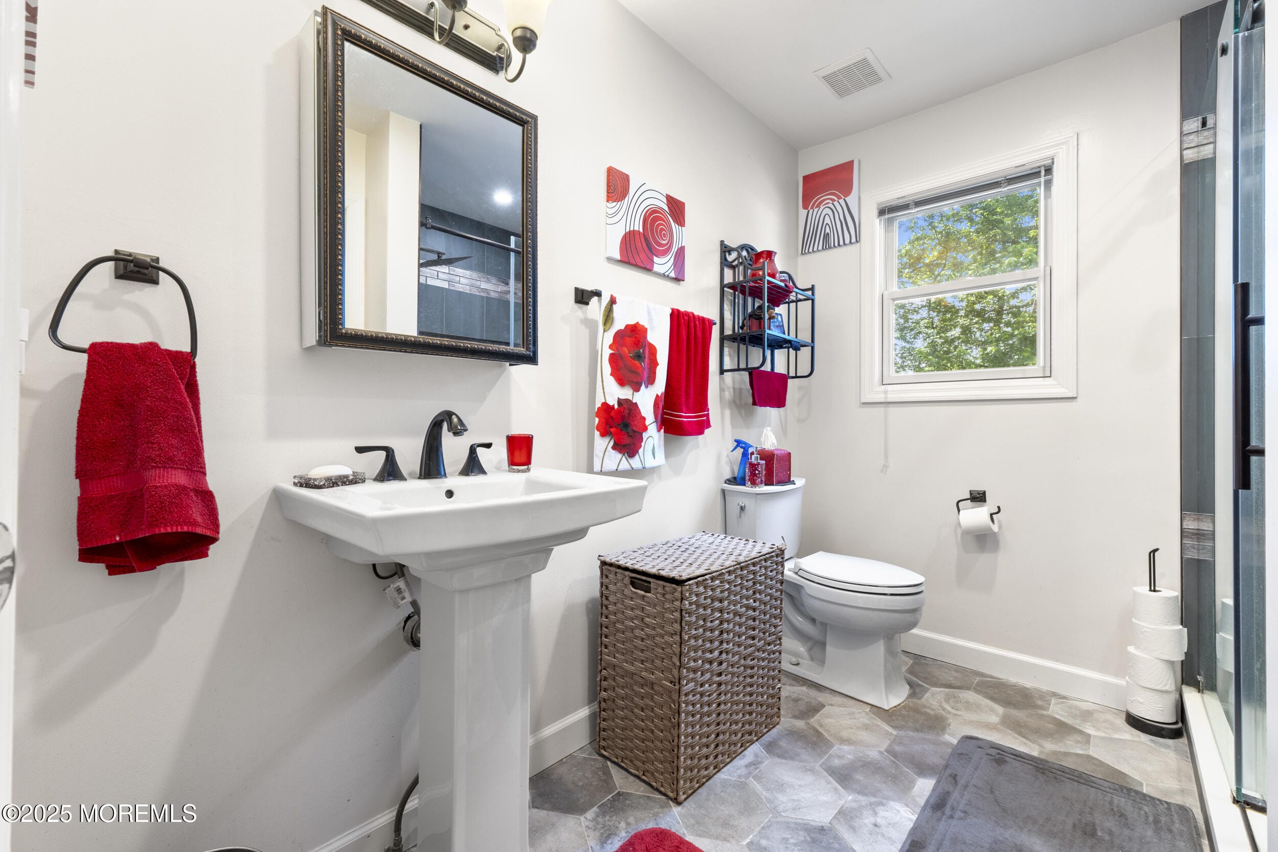 15 Creighton Circle, Old Bridge, NJ, 08857 image 27