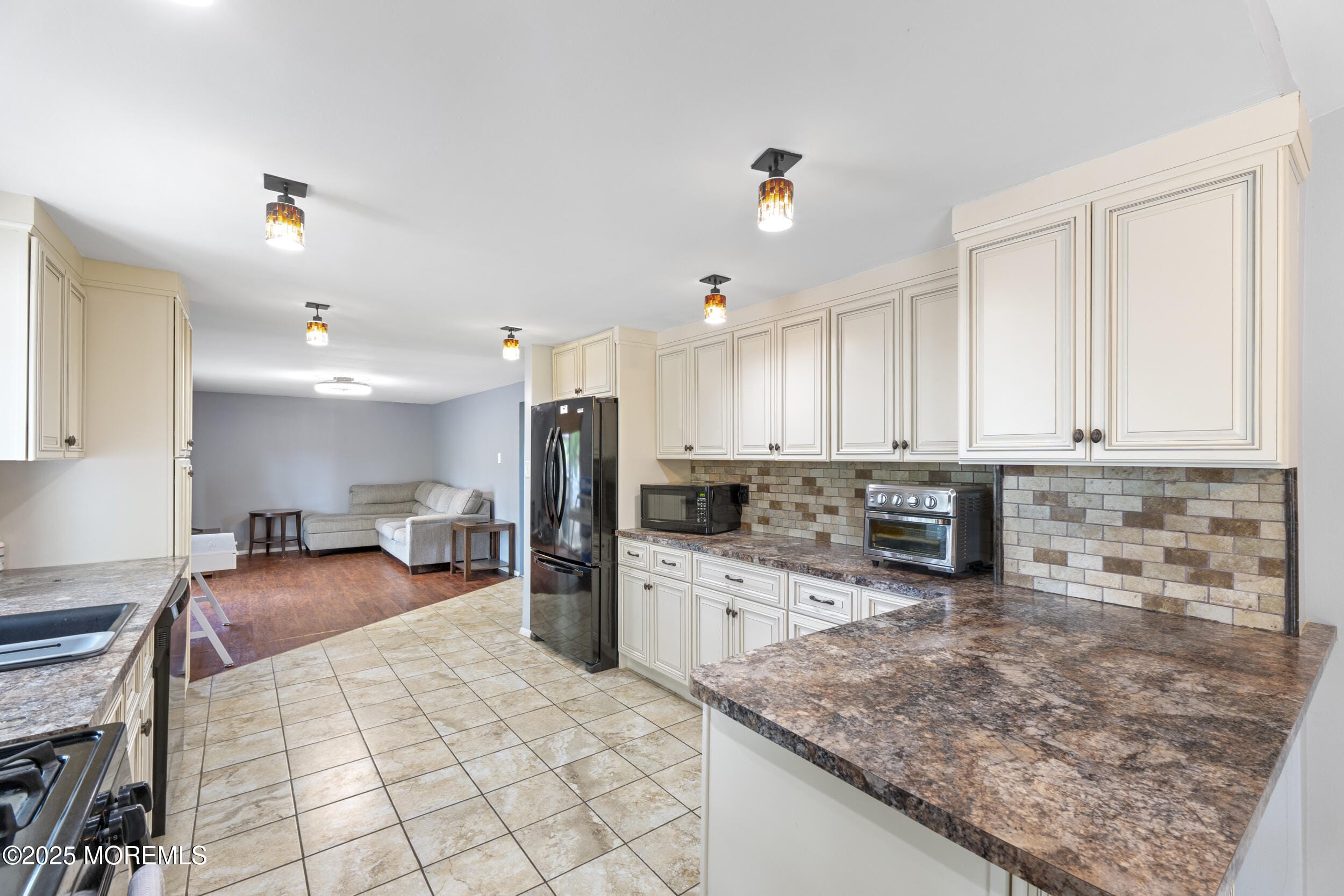15 Creighton Circle, Old Bridge, NJ, 08857 image 11