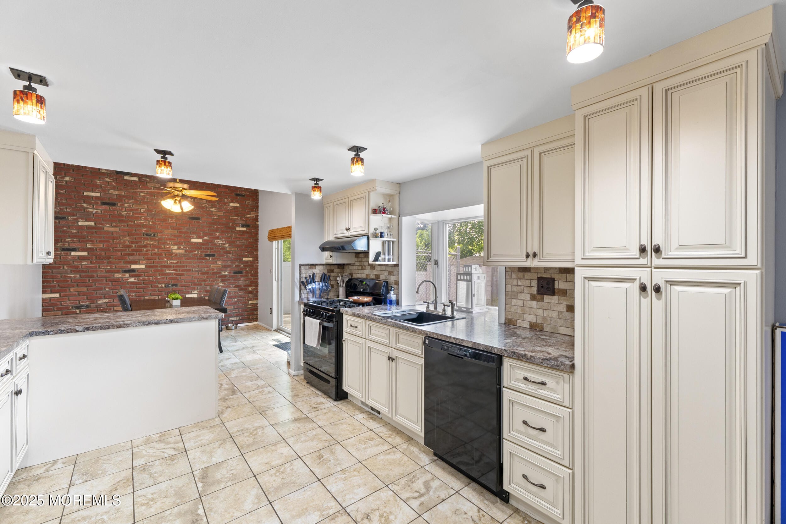 15 Creighton Circle, Old Bridge, NJ, 08857 image 10