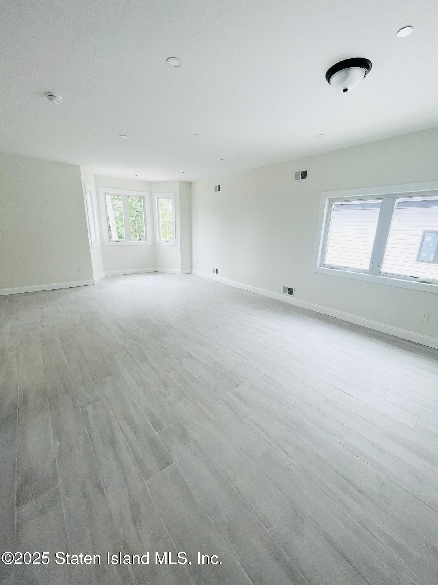 137 Butler Avenue, Staten Island, NY, 10307 image 17