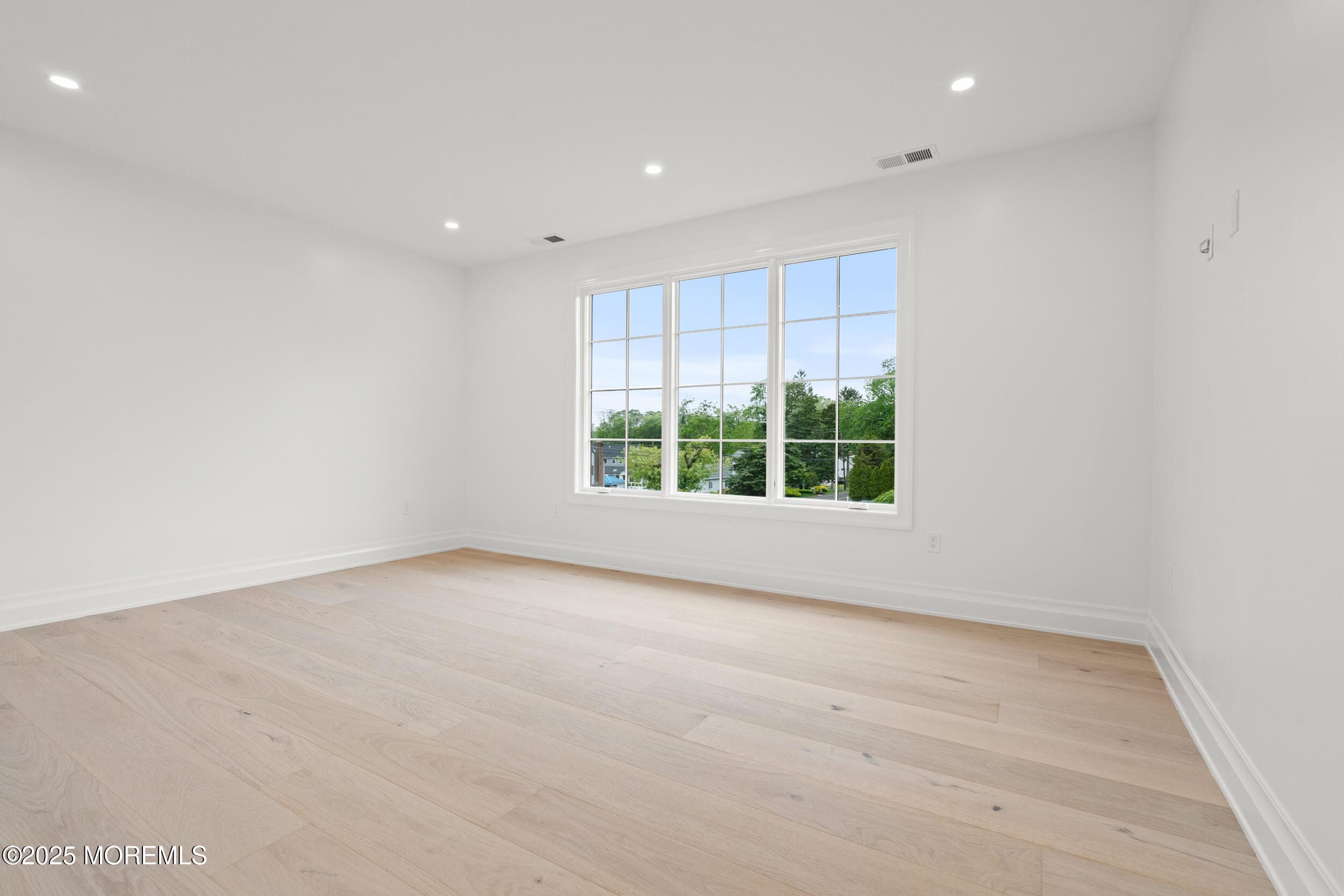 2 Deborah Place, Oakhurst, NJ, 07755 image 31
