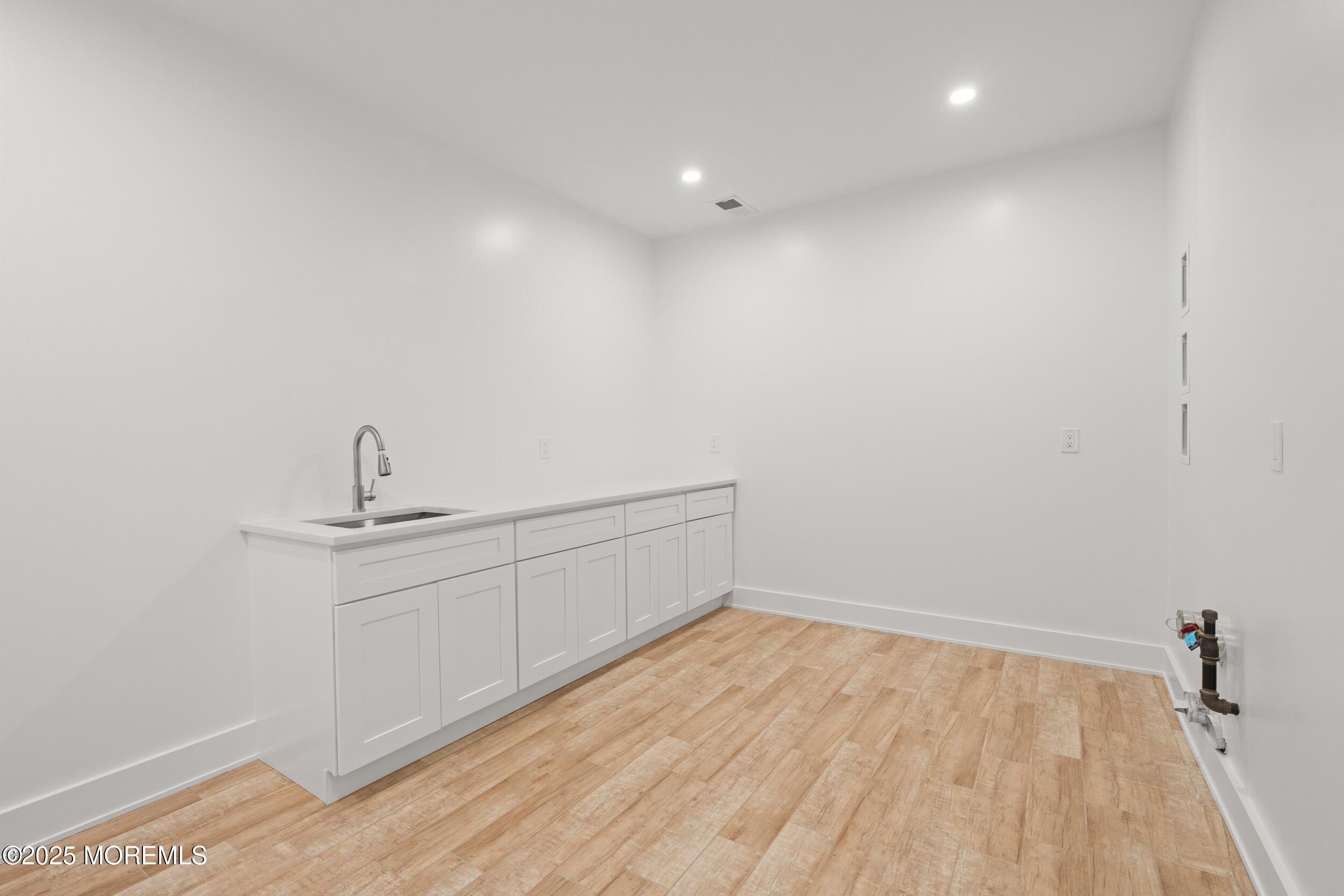 2 Deborah Place, Oakhurst, NJ, 07755 image 69