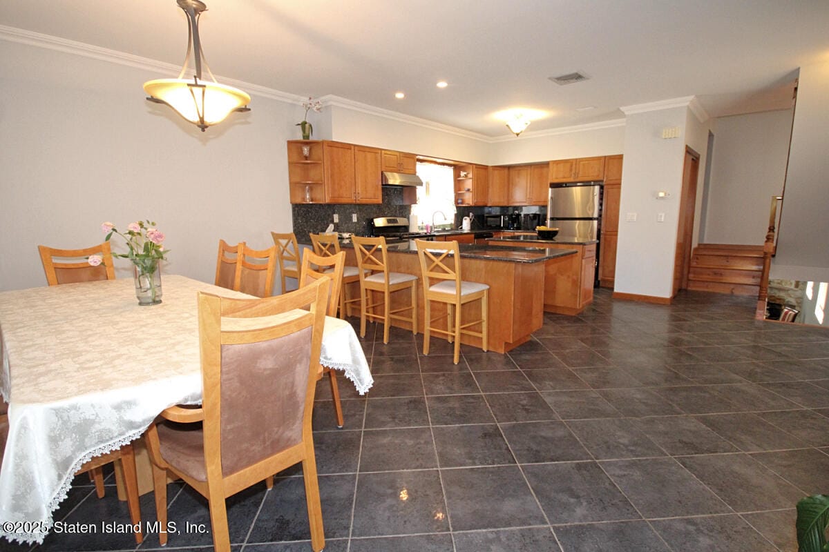179 Hickory Avenue, Staten Island, NY, 10305 image 6