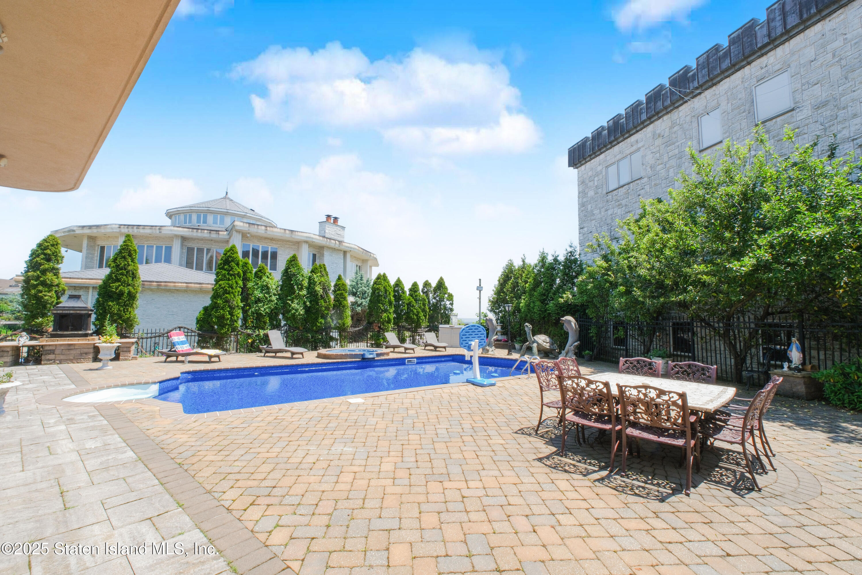 545 Arbutus Avenue, Staten Island, NY, 10312 image 53