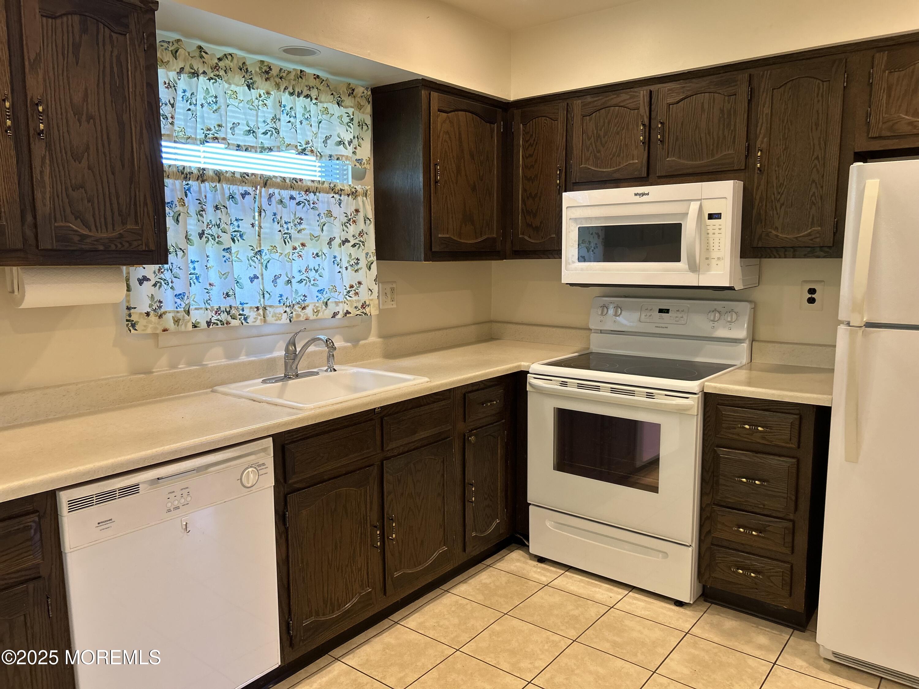 60 Central Boulevard, Brick, NJ, 08724 image 12