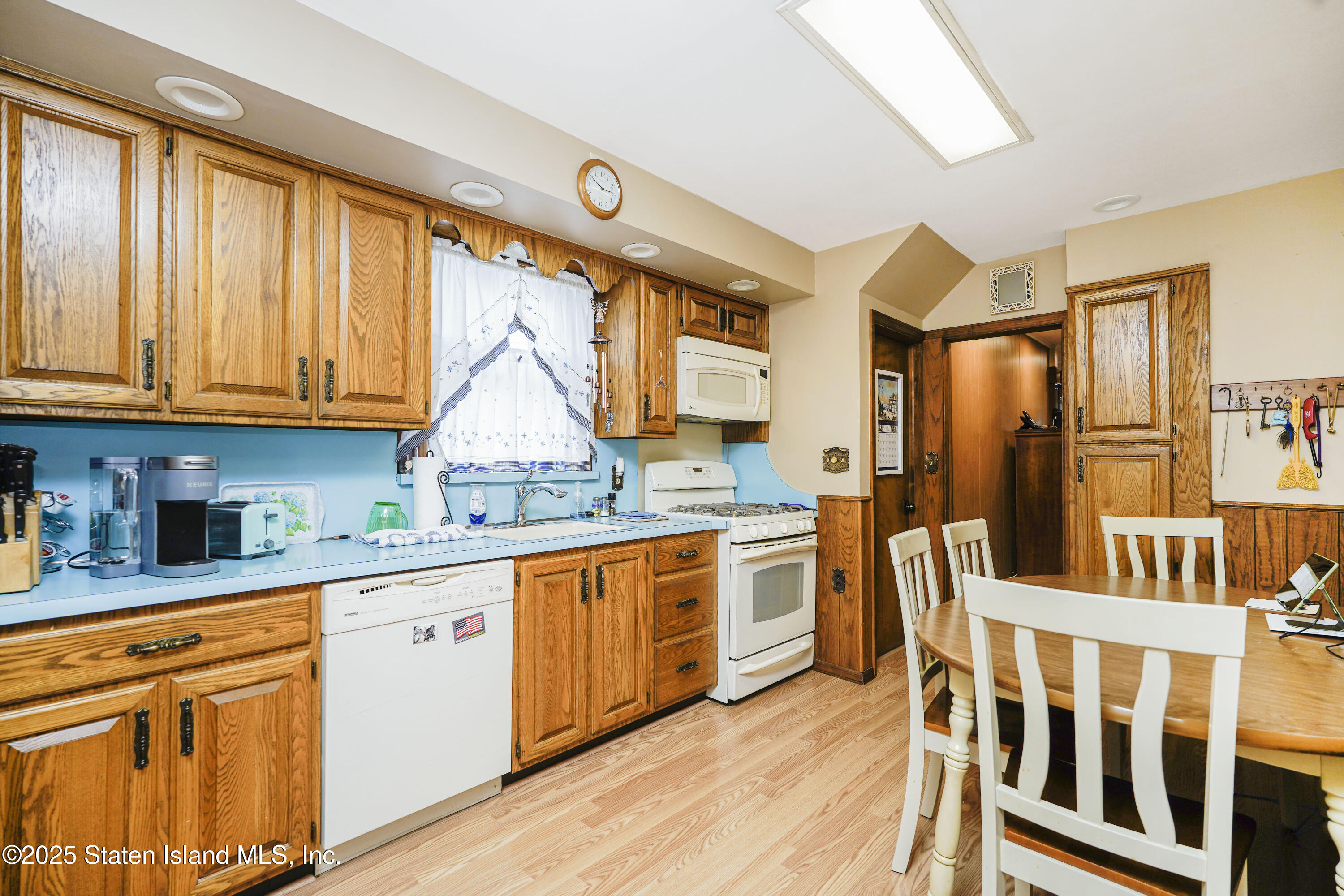 22 Delaware Street, Staten Island, NY, 10304 image 9