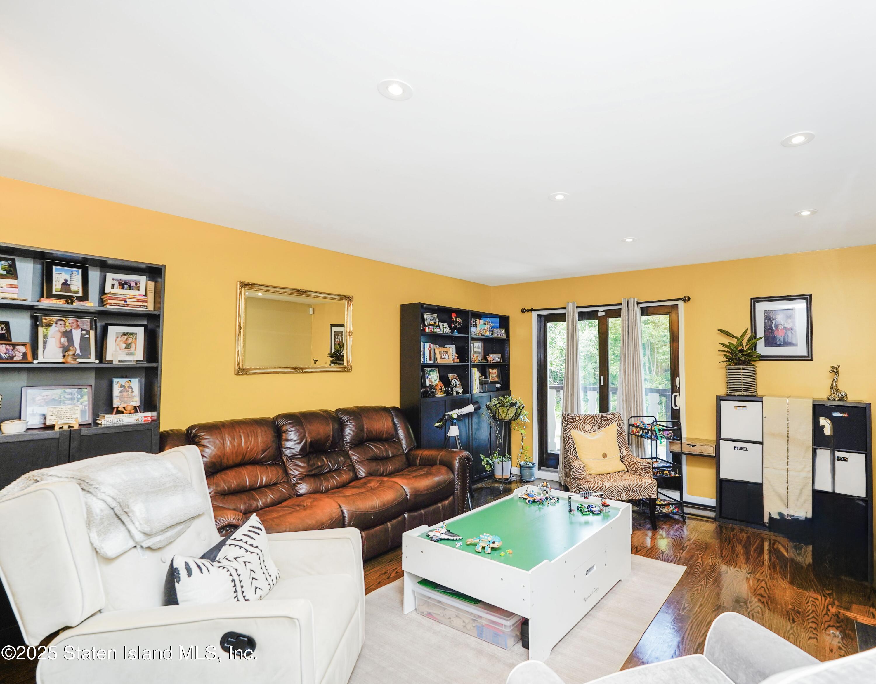 175 Park Drive, Staten Island, NY, 10314 image 9