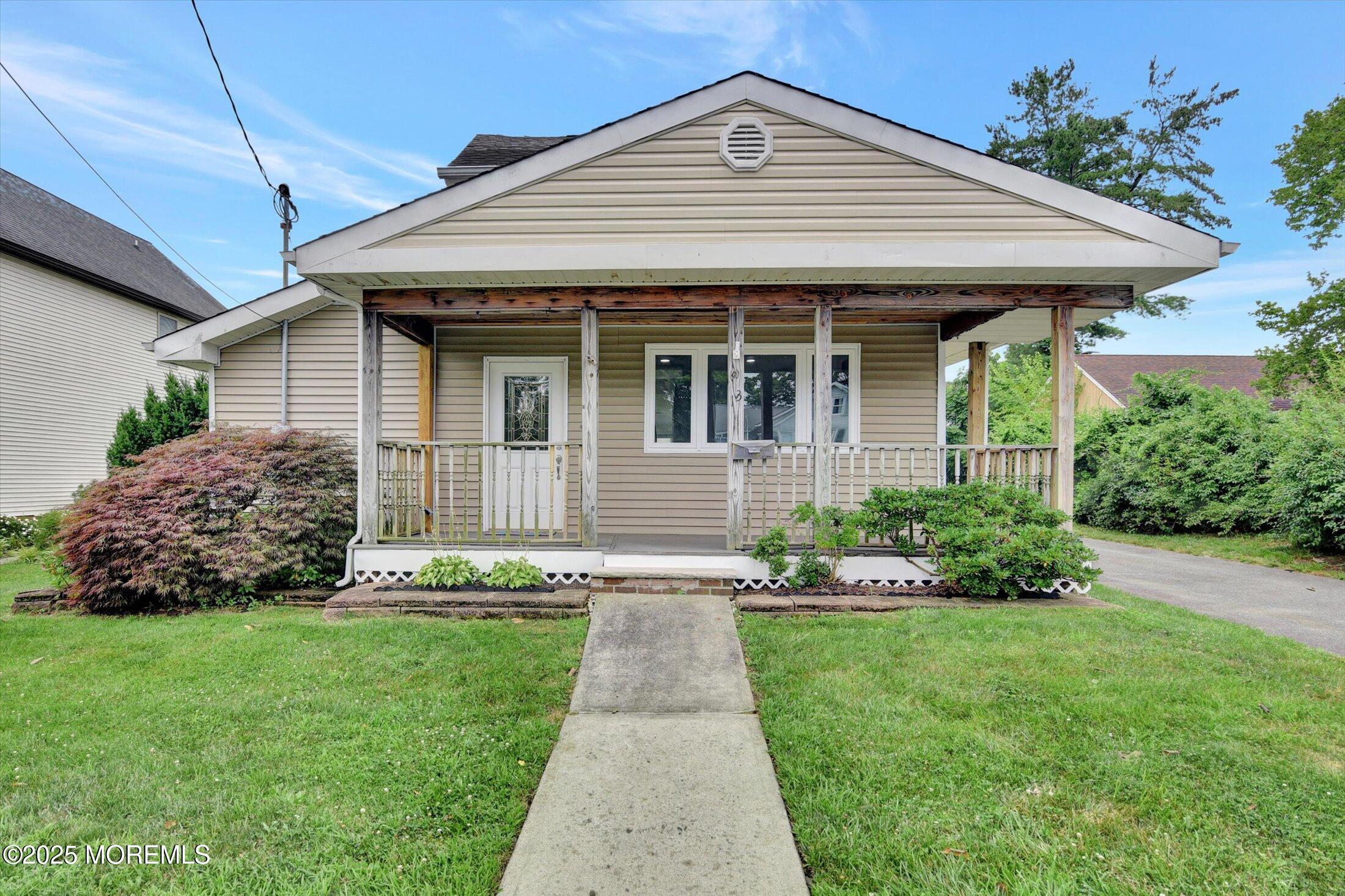 13 Lasatta Avenue Image 1