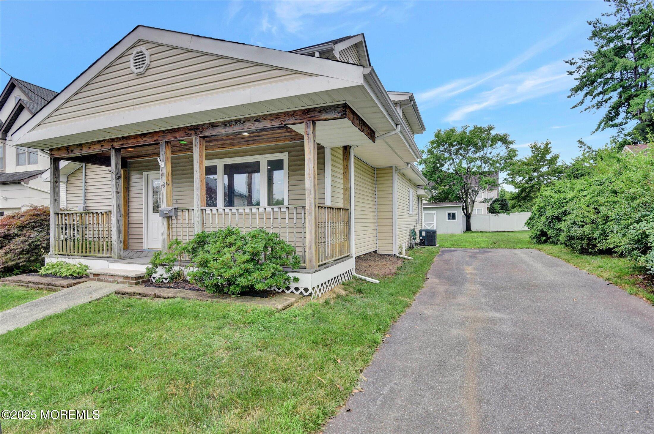 13 Lasatta Avenue Image 3