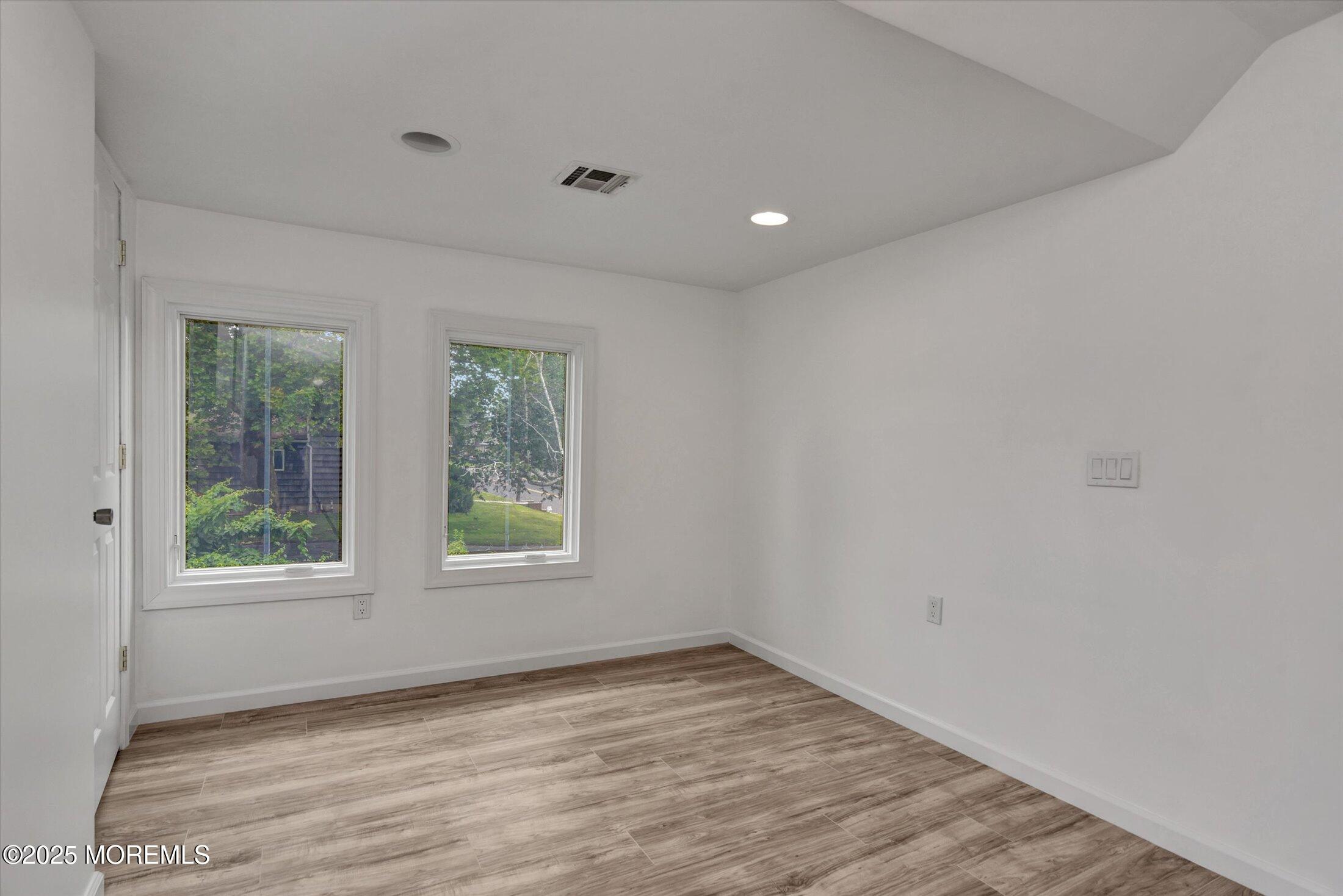 13 Lasatta Avenue, Englishtown, NJ, 07726 image 19