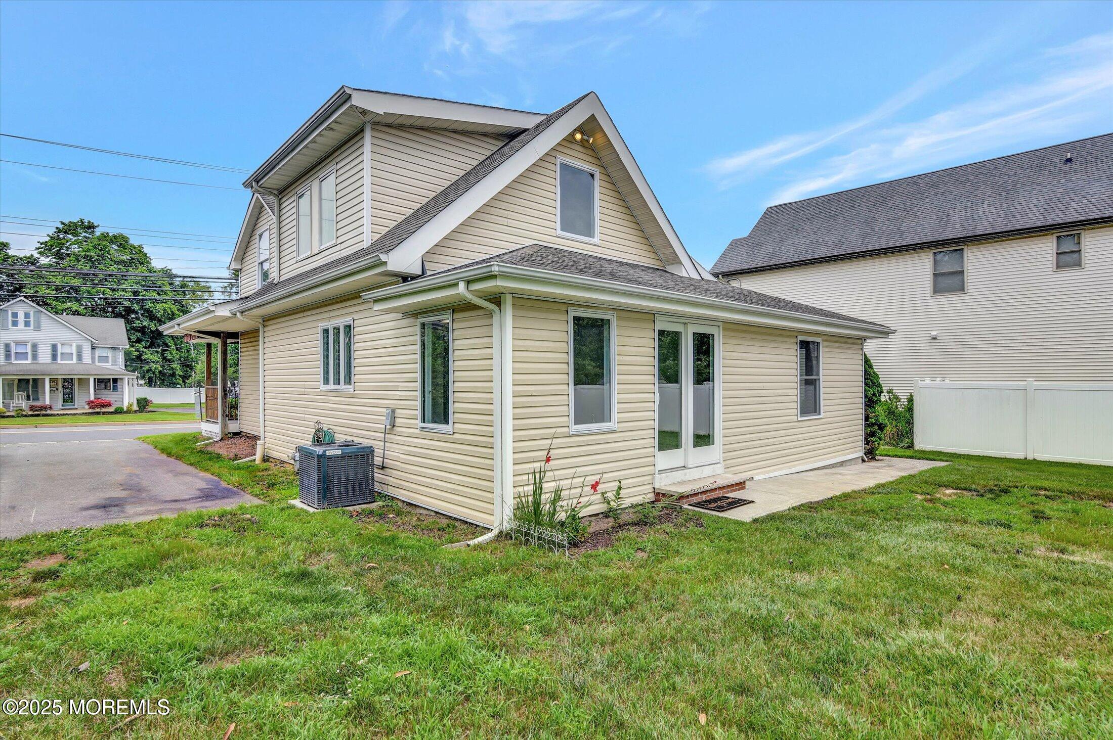 13 Lasatta Avenue, Englishtown, NJ, 07726 image 25