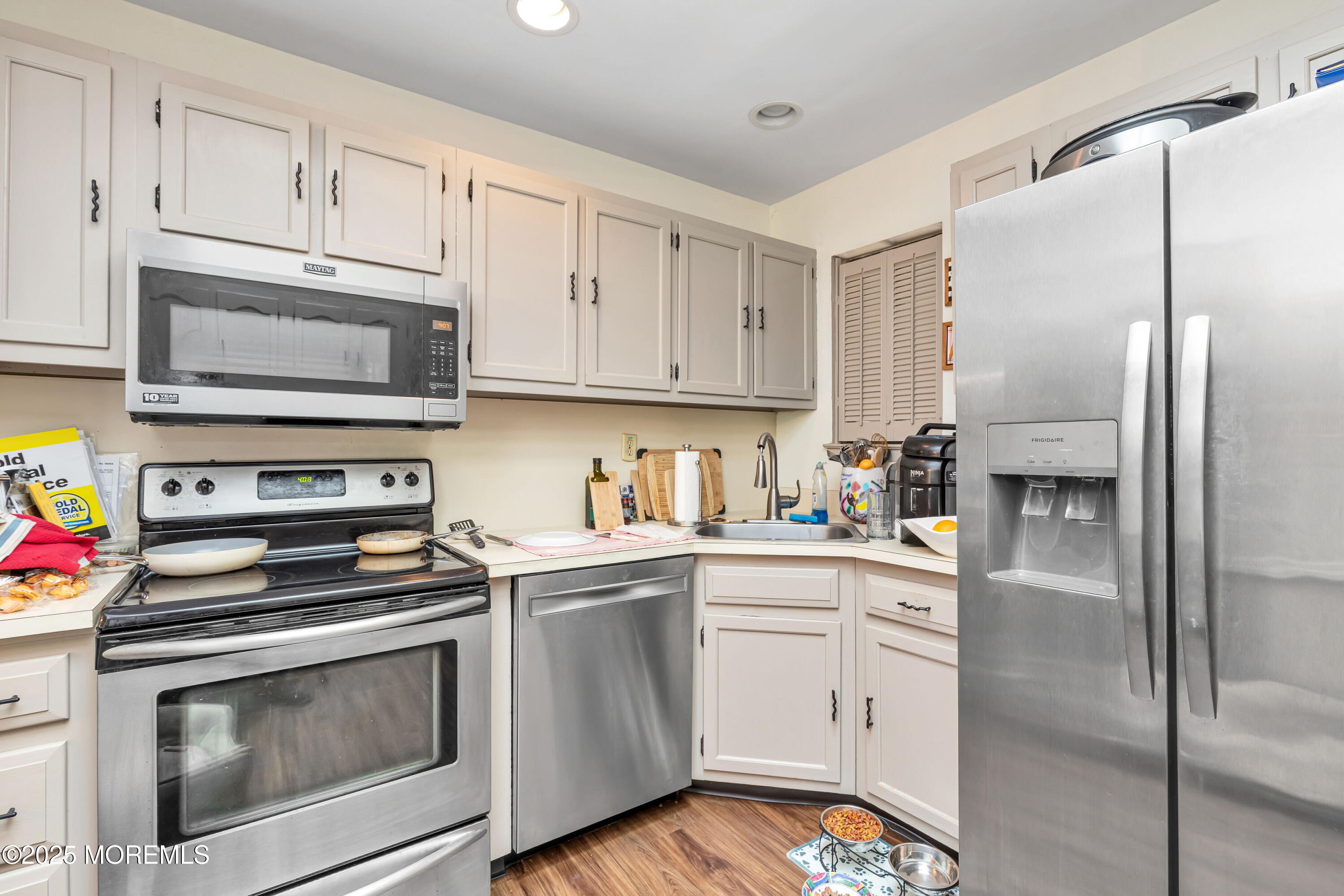 21 Auburn Court, Red Bank, NJ, 07701 image 8