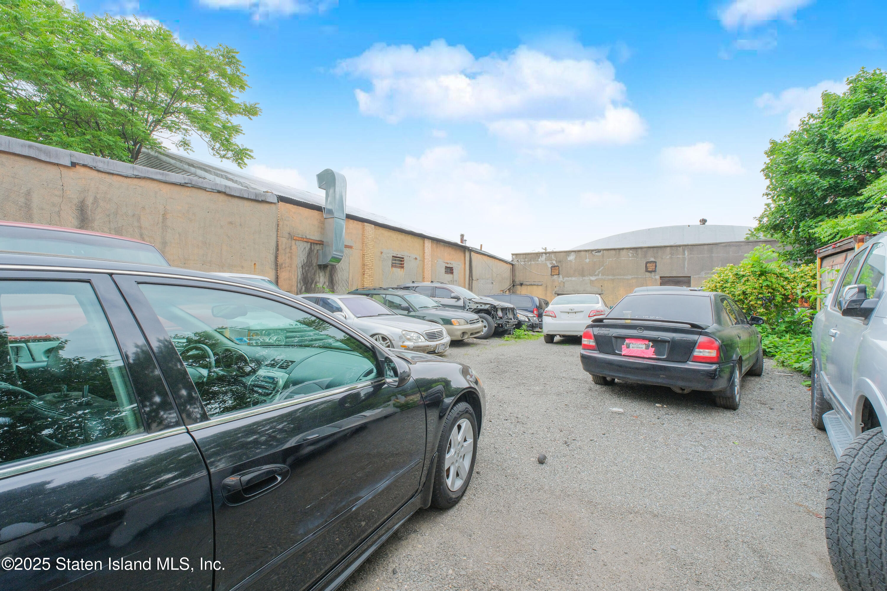 1264-1270 Castleton Avenue Image 3
