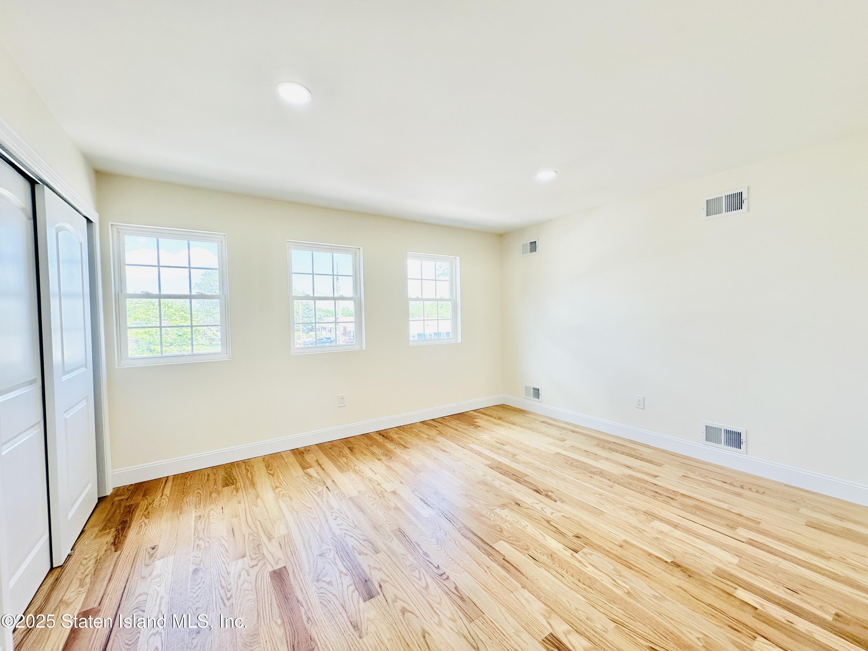 150 Riche Avenue, Staten Island, NY, 10314 image 14