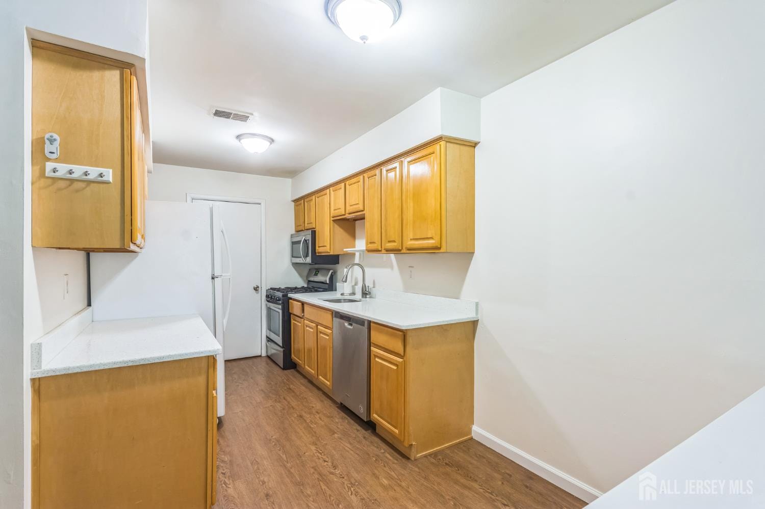 95 Lexington Circle, Old Bridge, NJ, 07747 image 7
