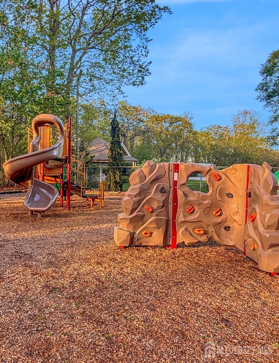 300 Larkspur Lane, Jackson, NJ, 08527 image 24