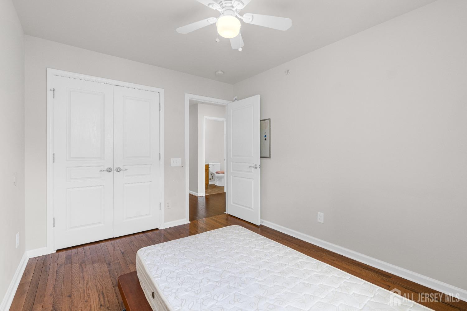 1202 Ella Lane, Highland Park, NJ, 08904 image 27