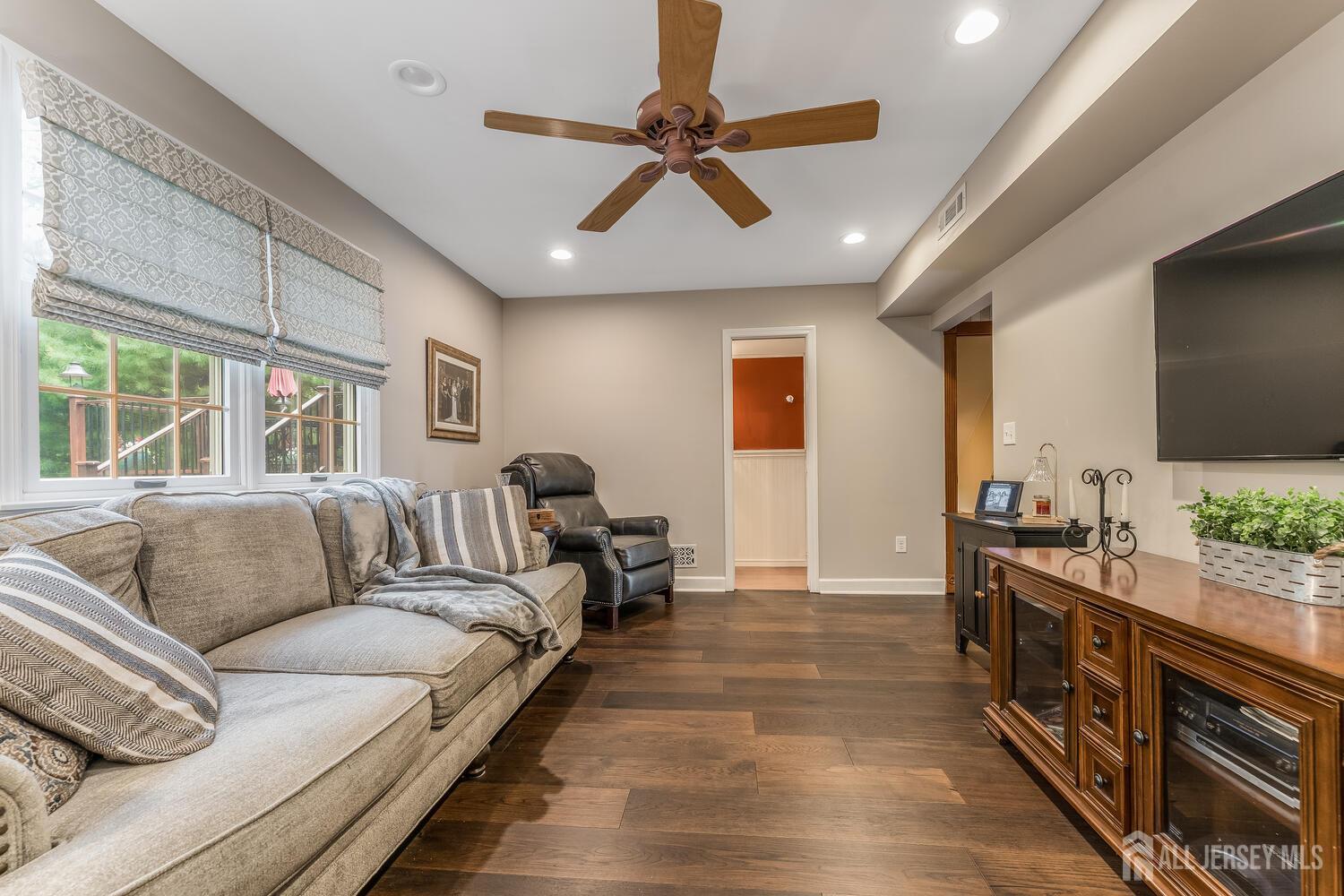14 Bonnie Brook Terrace, Middlesex, NJ, 08846 image 21