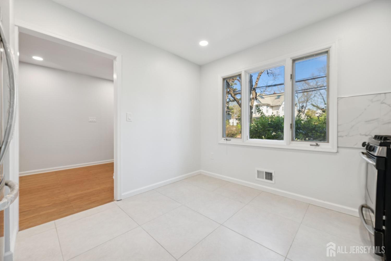 210 N 2nd Avenue, Highland Park, NJ, 08904 image 7