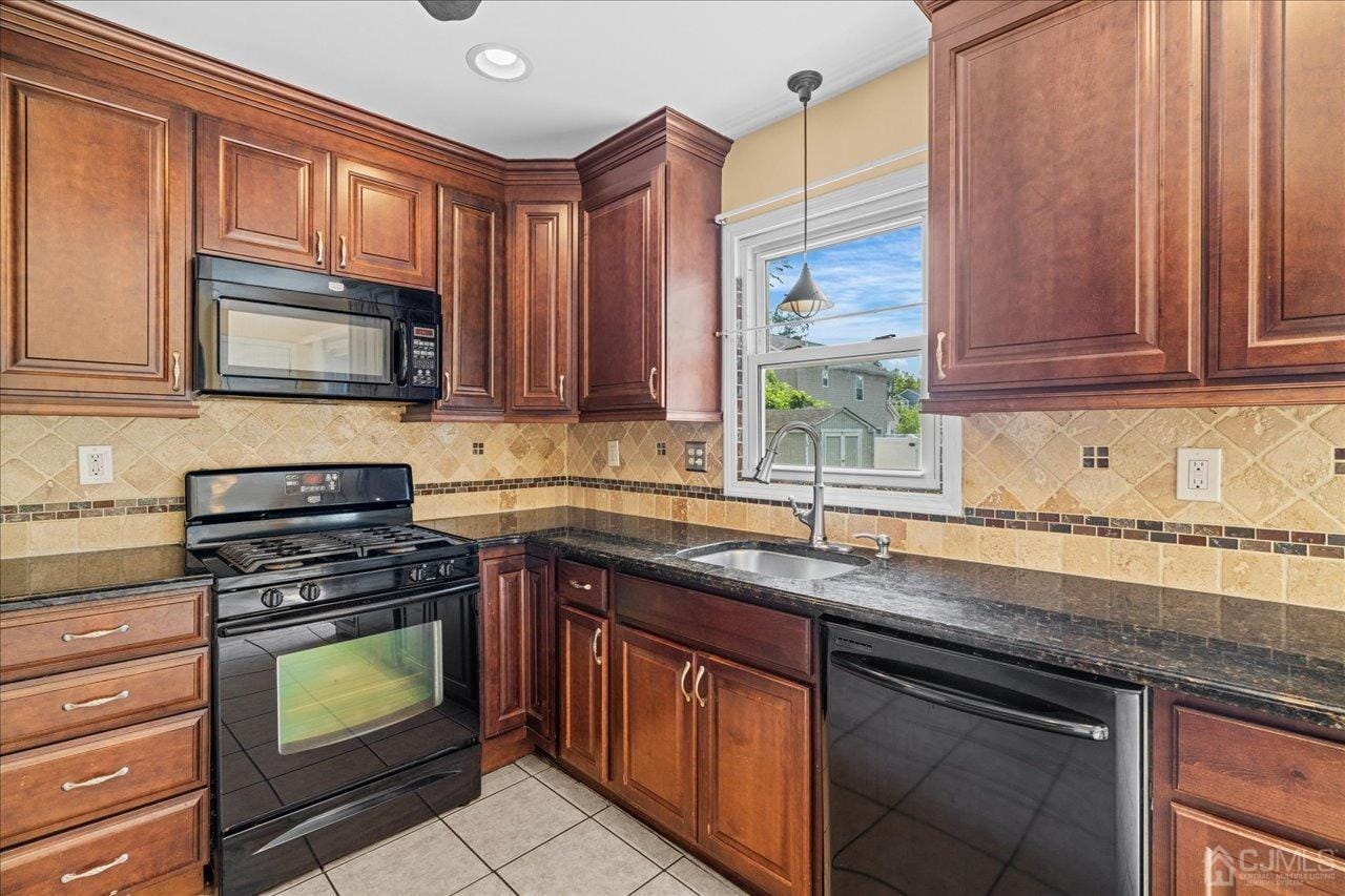 60 Maple Avenue, Keansburg, NJ, 07734 image 13