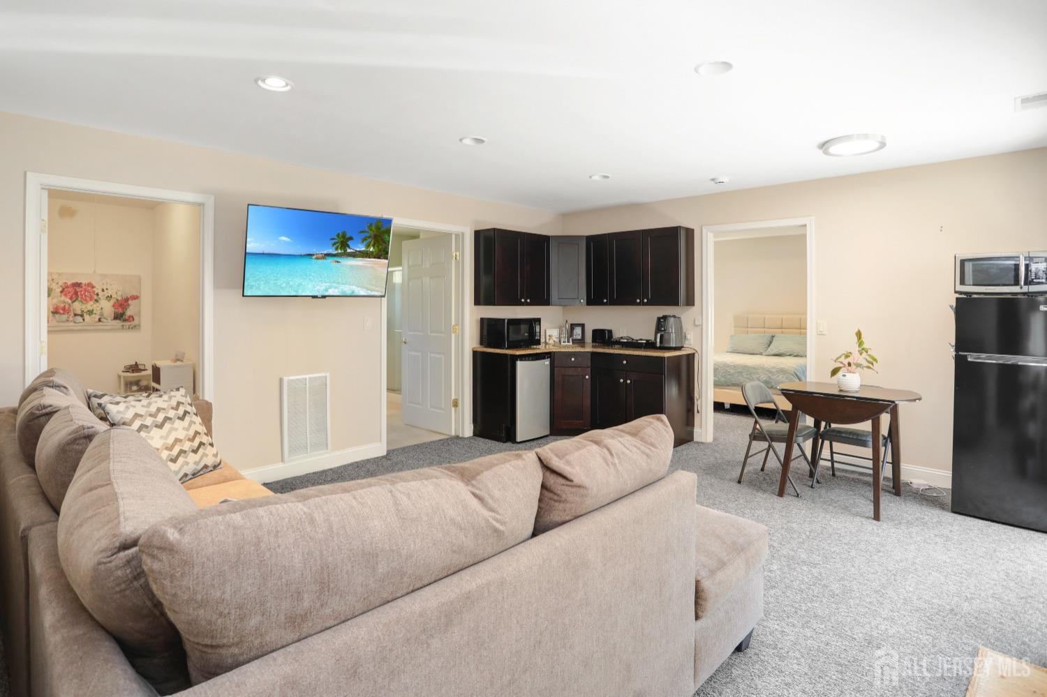 7 Arthurs Court, Manalapan, NJ, 07726 image 36