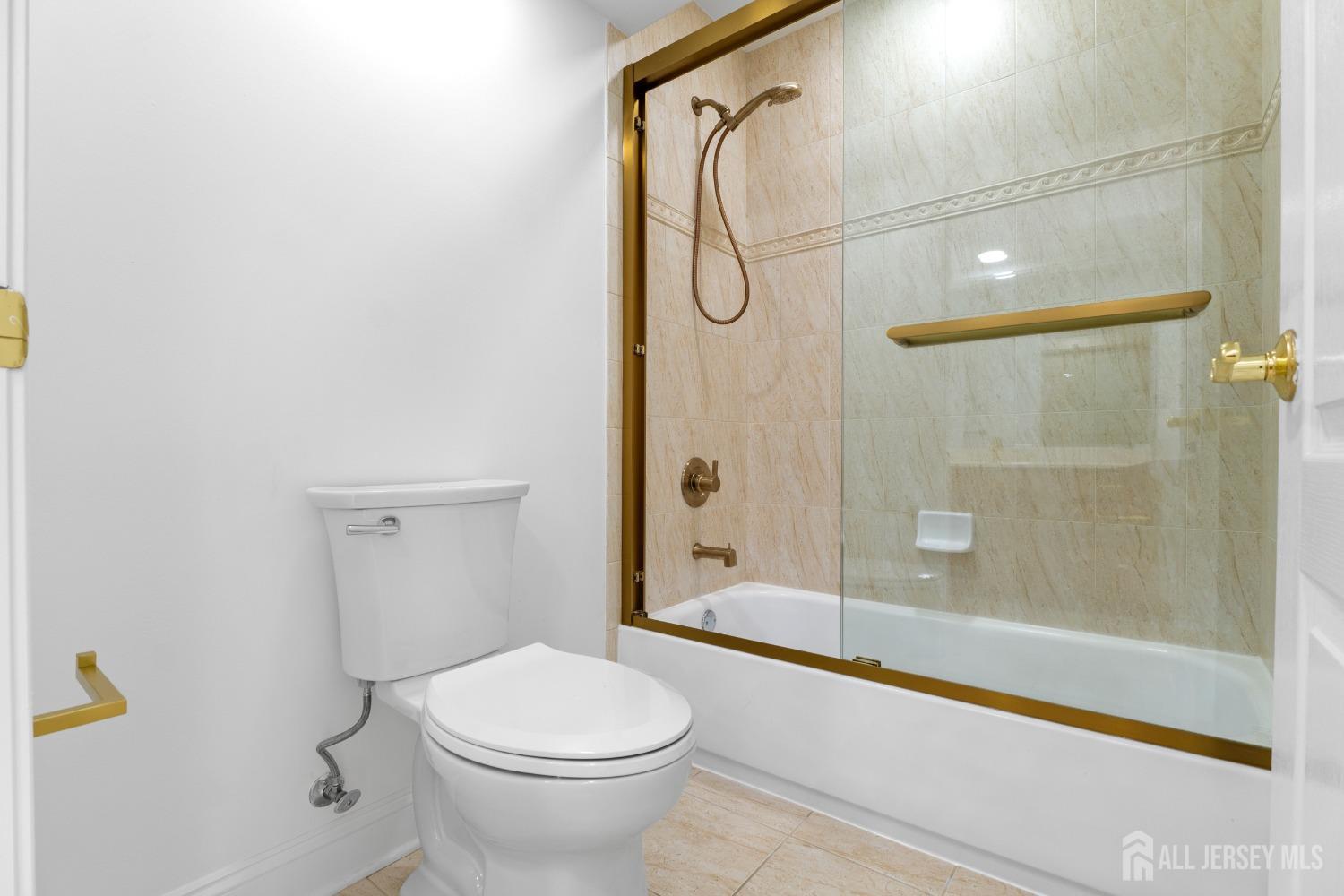 29 Linwood Drive, Monroe, NJ, 08831 image 38