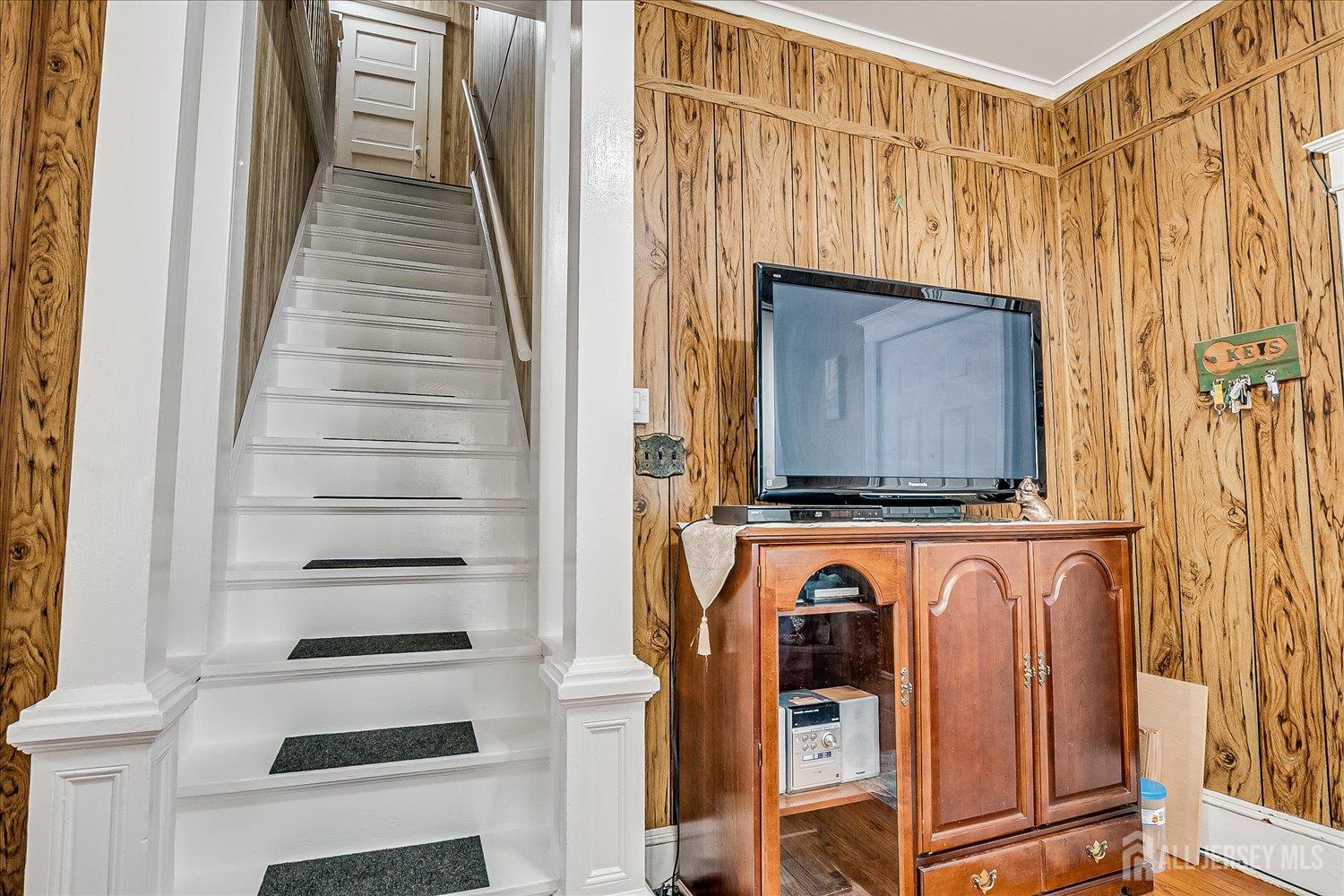 151 N Broadway, South Amboy, NJ, 08879 image 27