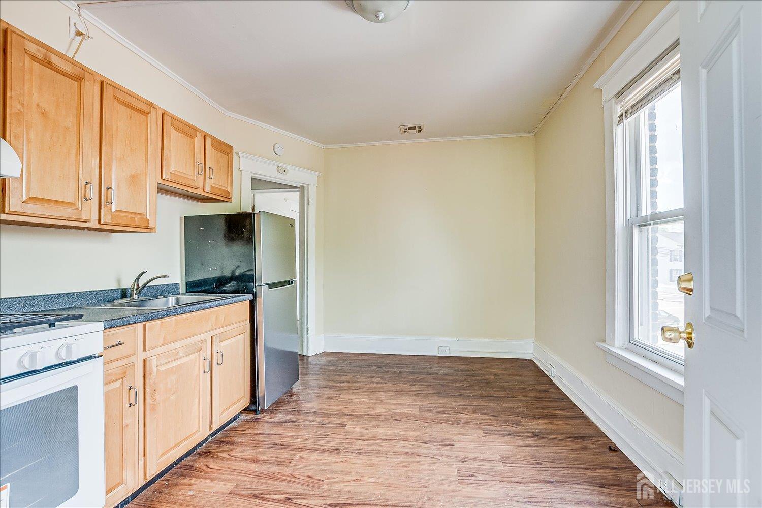 151 N Broadway, South Amboy, NJ, 08879 image 40