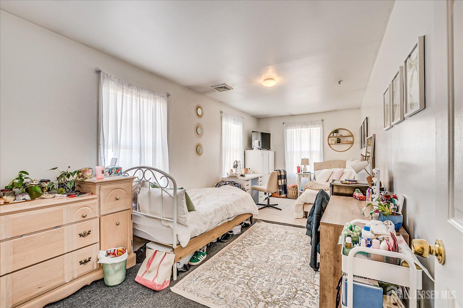 211 Hamilton Street, New Brunswick, NJ, 08901 image 26