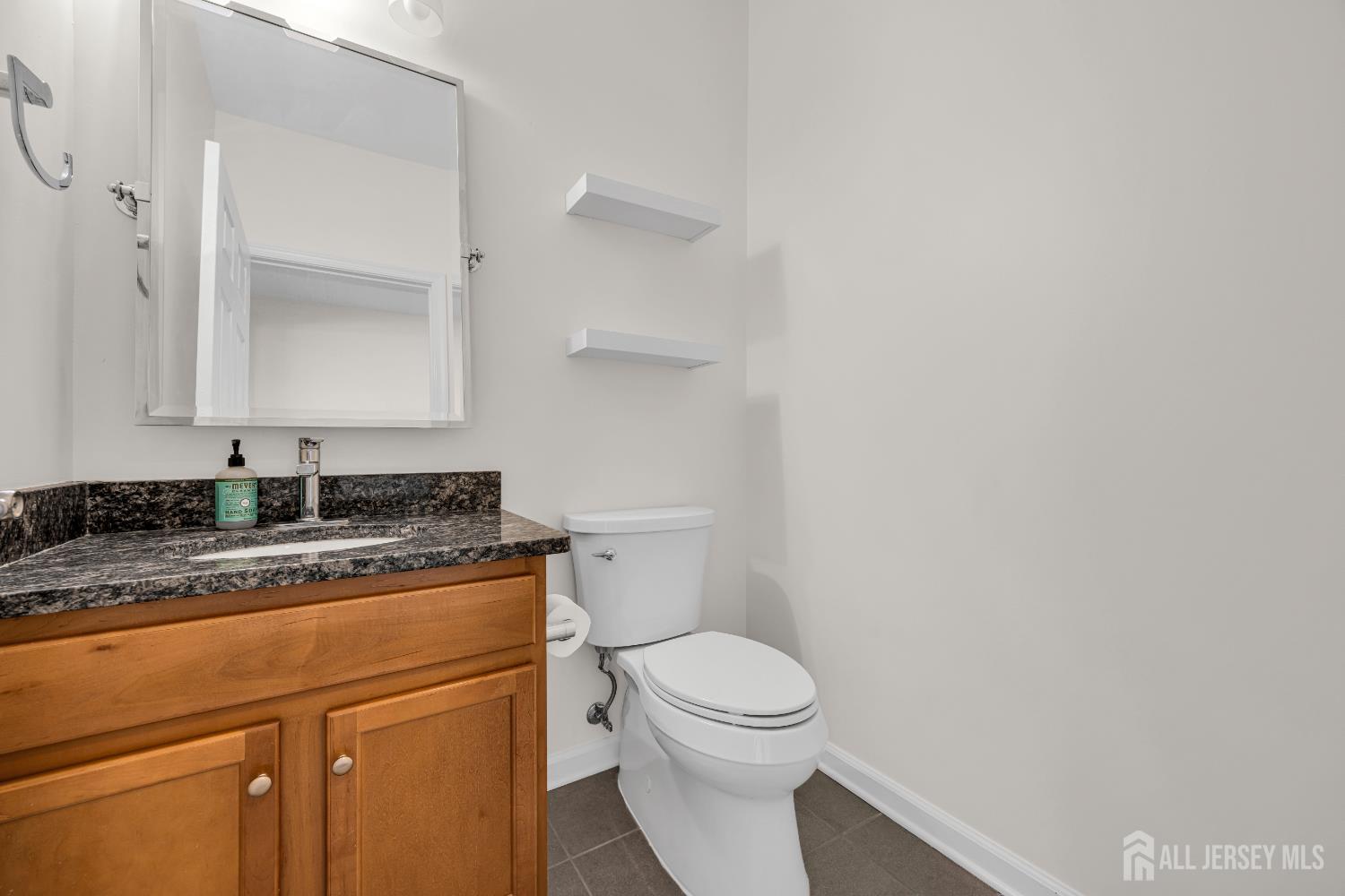 1425 Hudson Circle, Highland Park, NJ, 08904 image 14