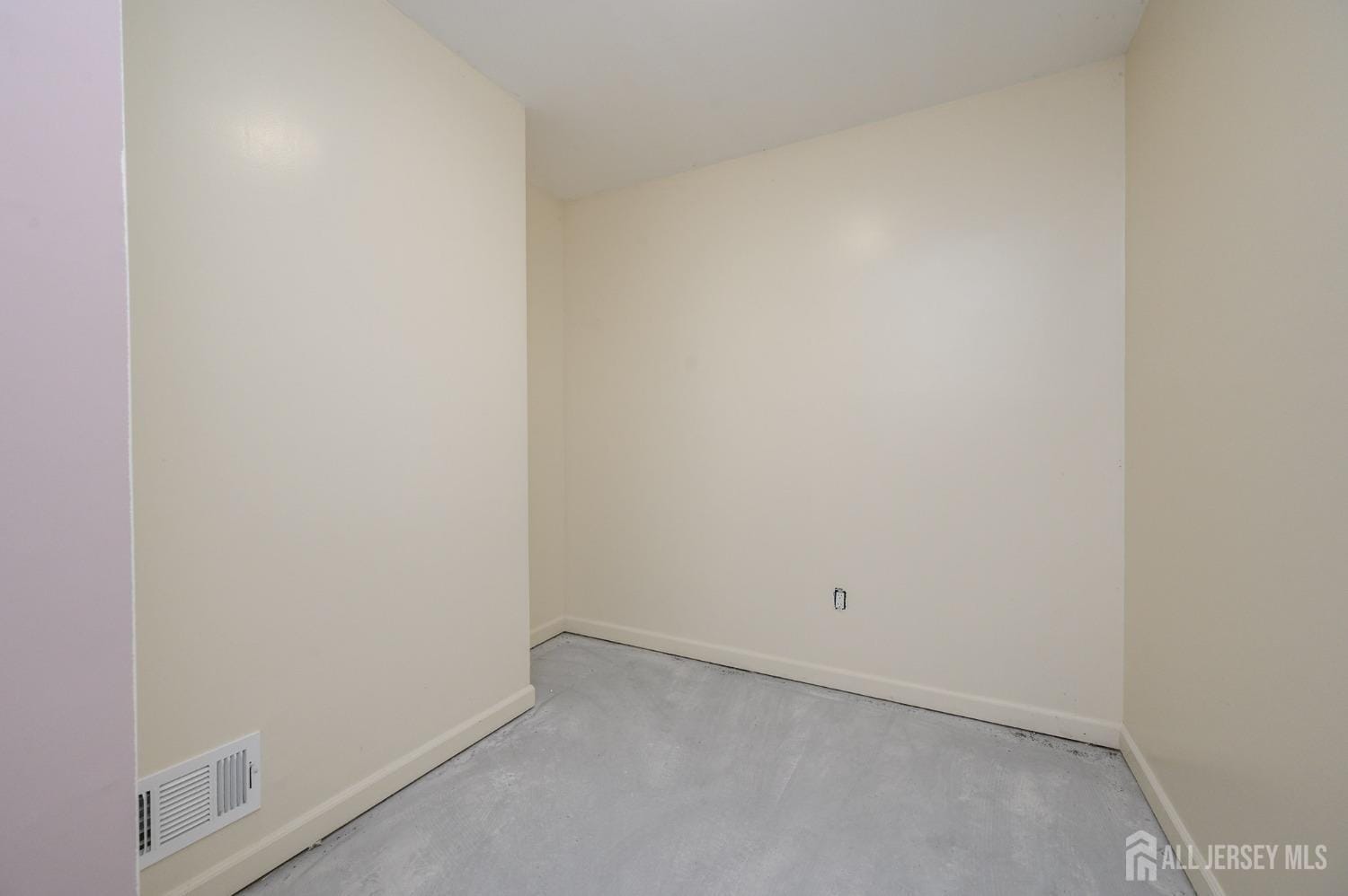 318 Sunnyside Terrace, Bridgewater, NJ, 08807 image 34