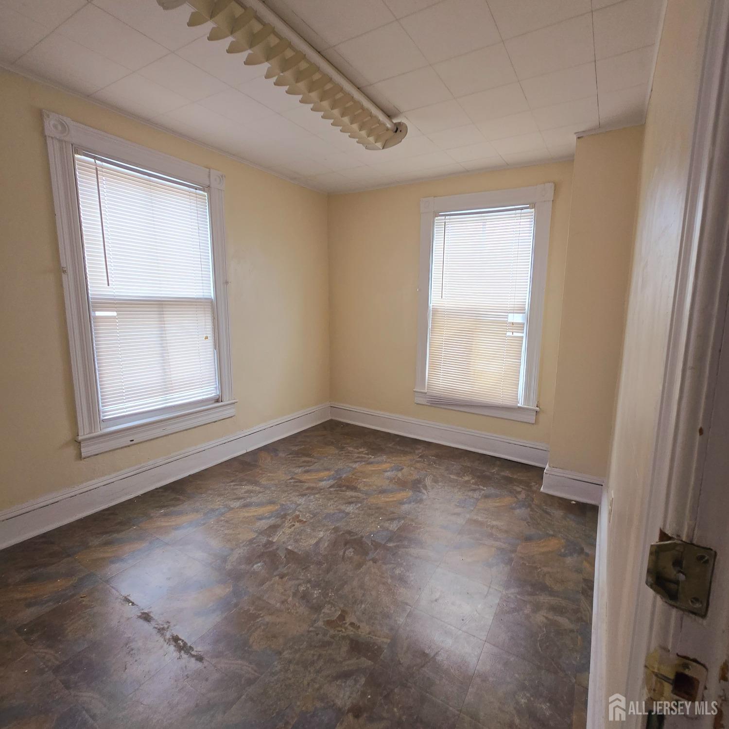 245 second Street, South Amboy, NJ, 08879 image 33