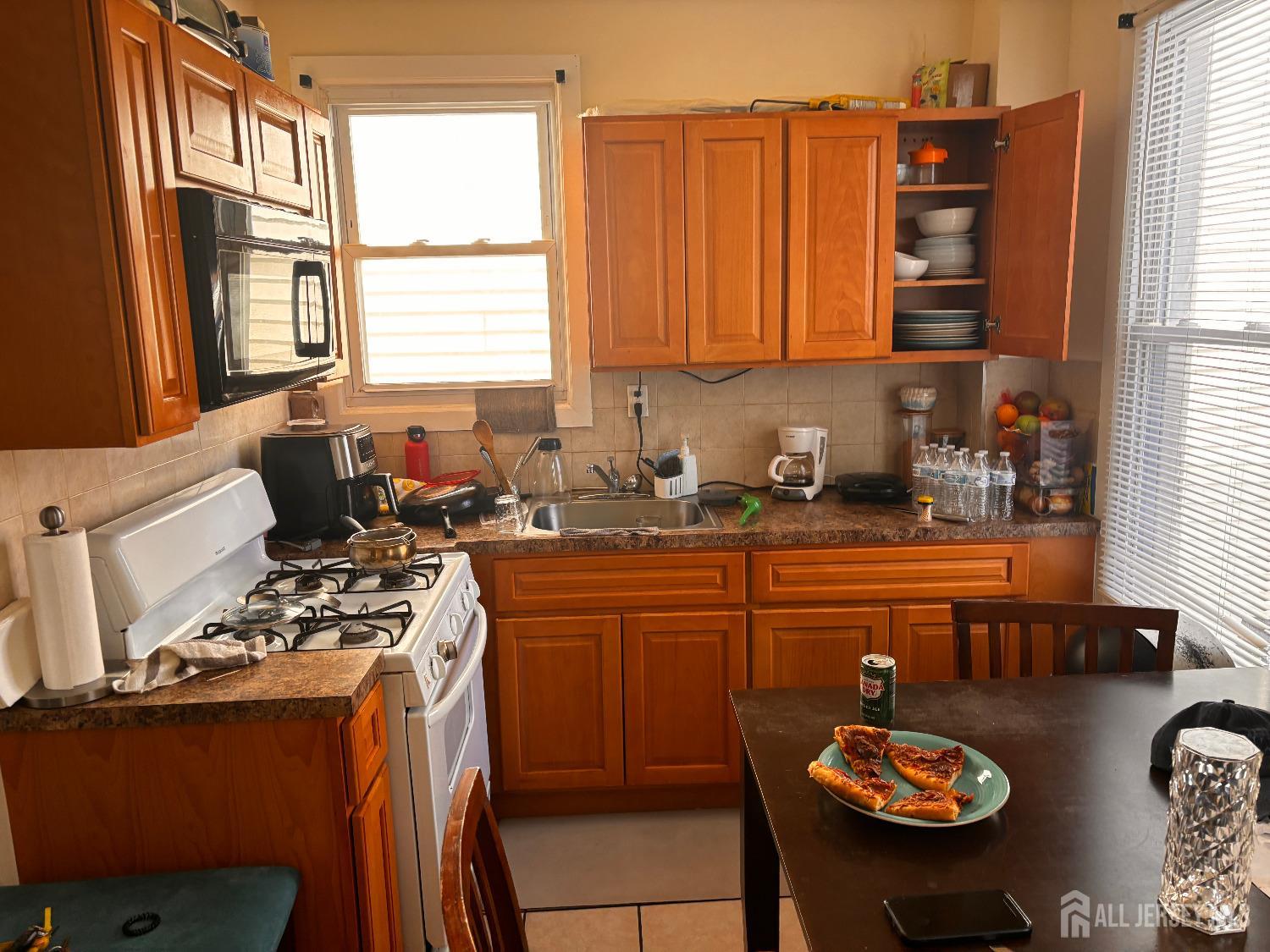 138 Armstrong Avenue, Jersey City, NJ, 07305 image 22