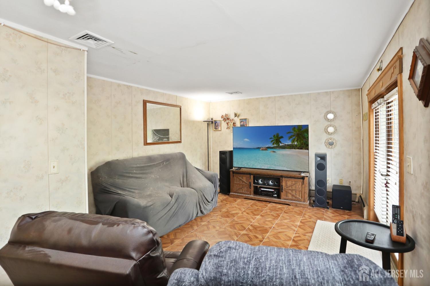 16 Meadow Lane, Old Bridge, NJ, 08857 image 15