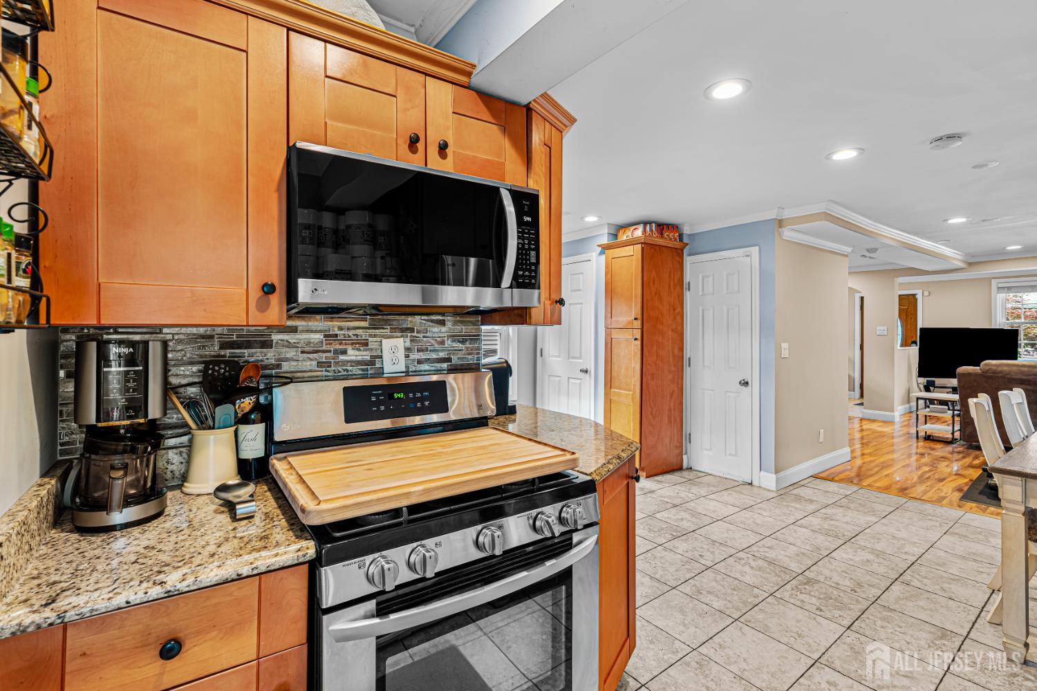 249 Garfield Avenue, Old Bridge, NJ, 08879 image 17