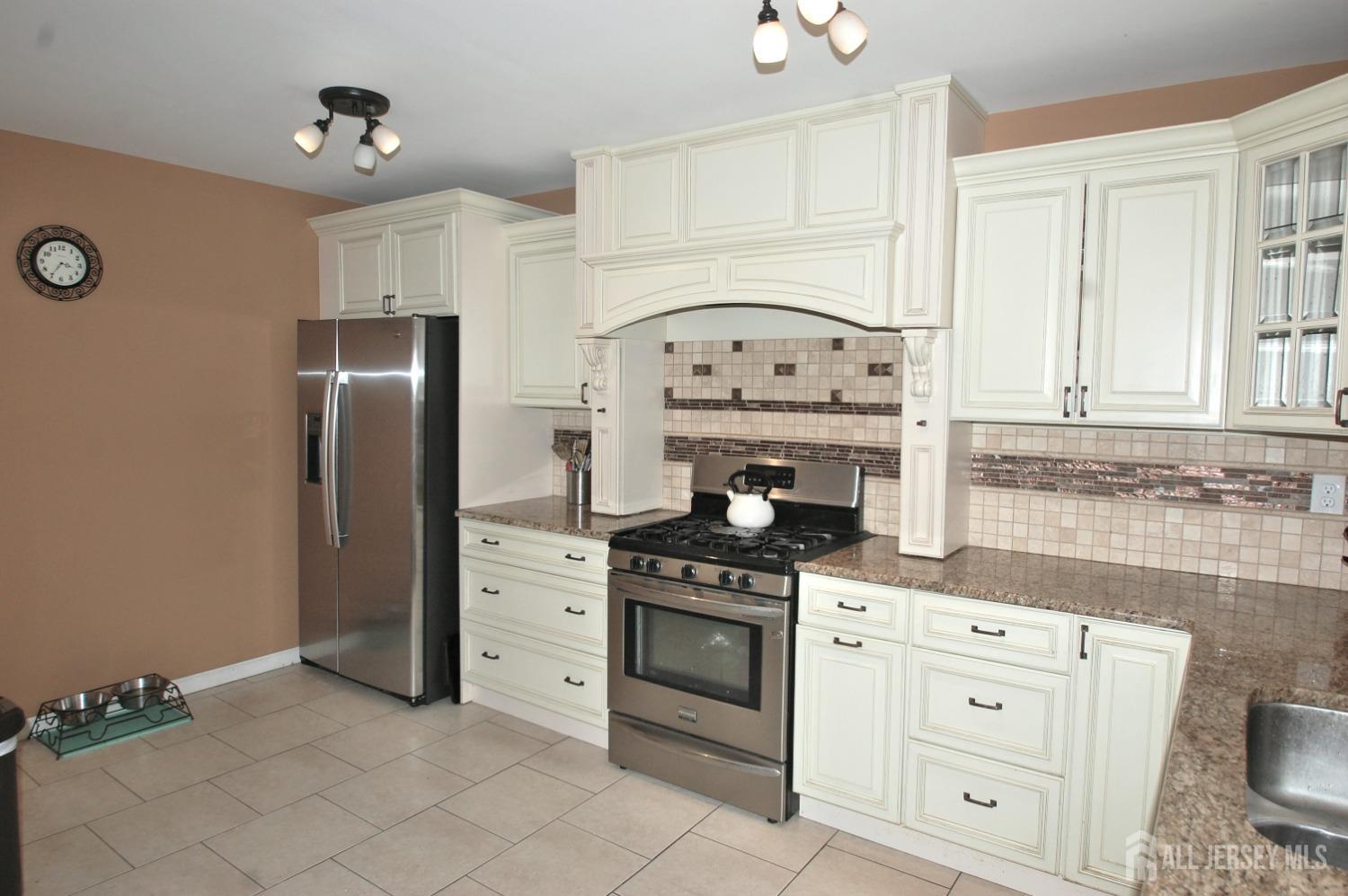711 Edmunds Avenue, Union Beach, NJ, 07735 image 10