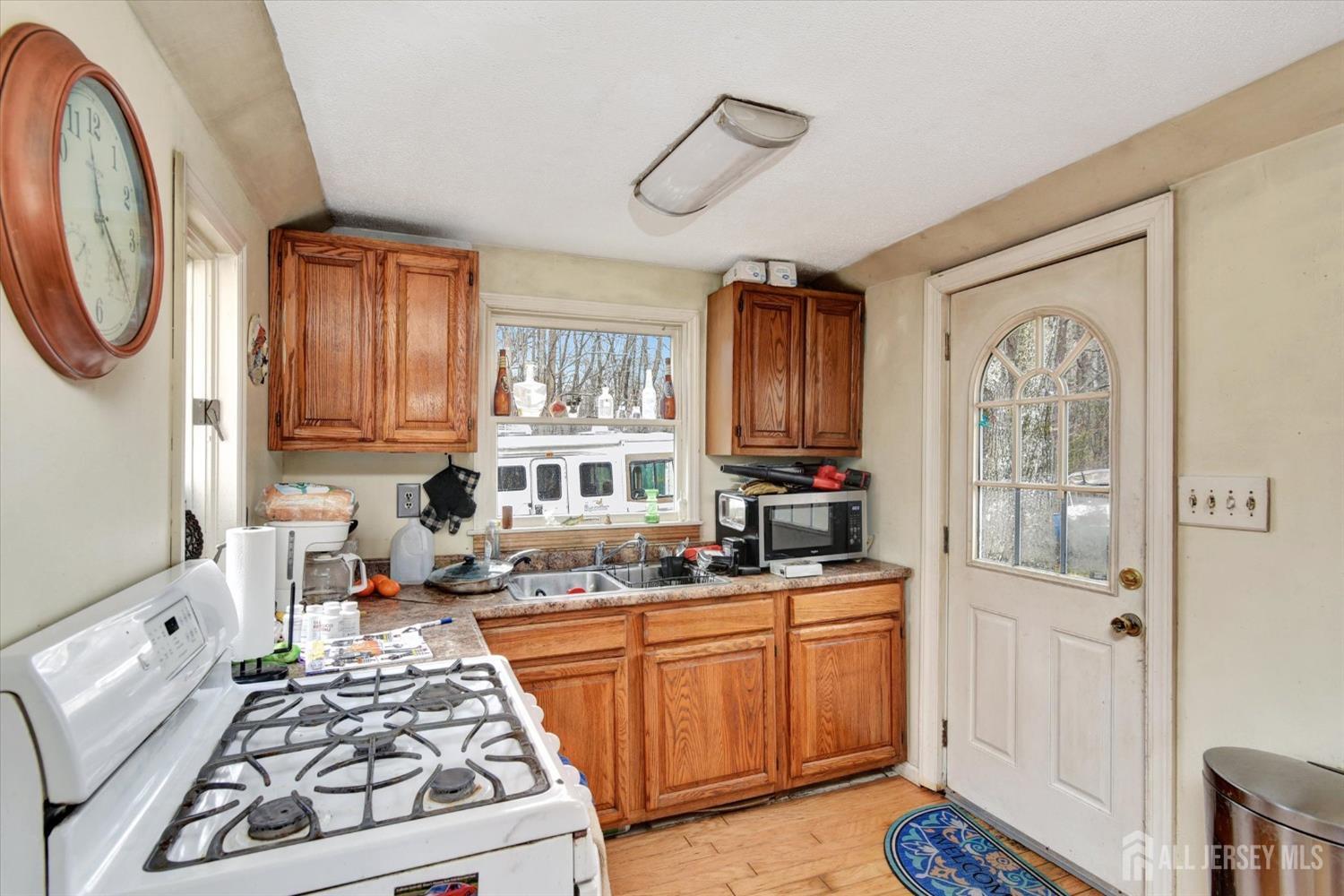 54 E Greystone Road, Old Bridge, NJ, 08857 image 9