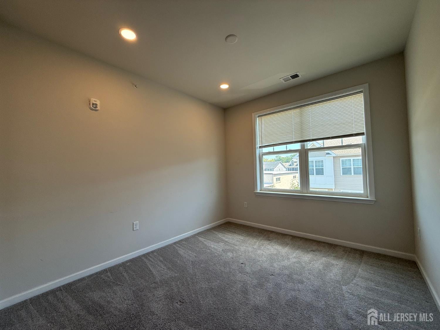 307 Dickson Court, Highland Park, NJ, 08904 image 14