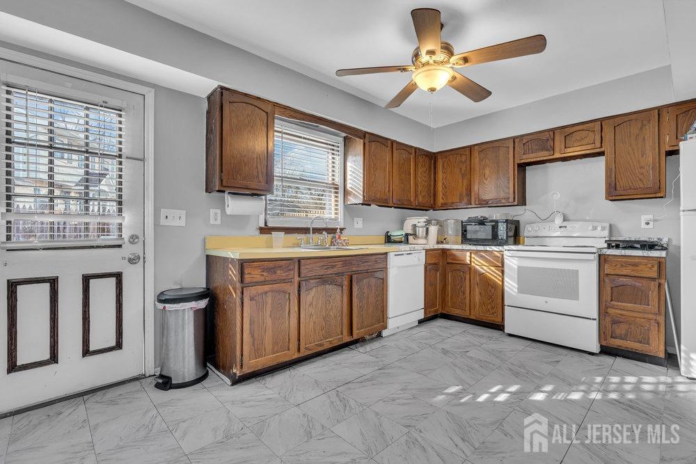 8 Michelle Avenue, Old Bridge, NJ, 08879 image 20