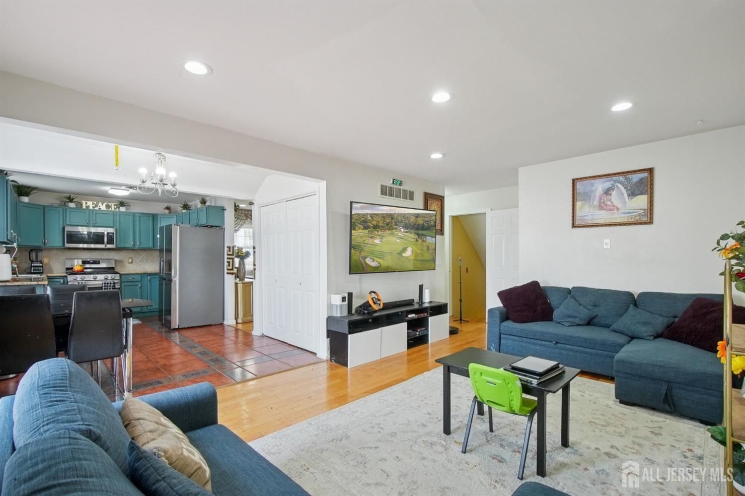 19 Edgegrove Street, Edison, NJ, 08837 image 13